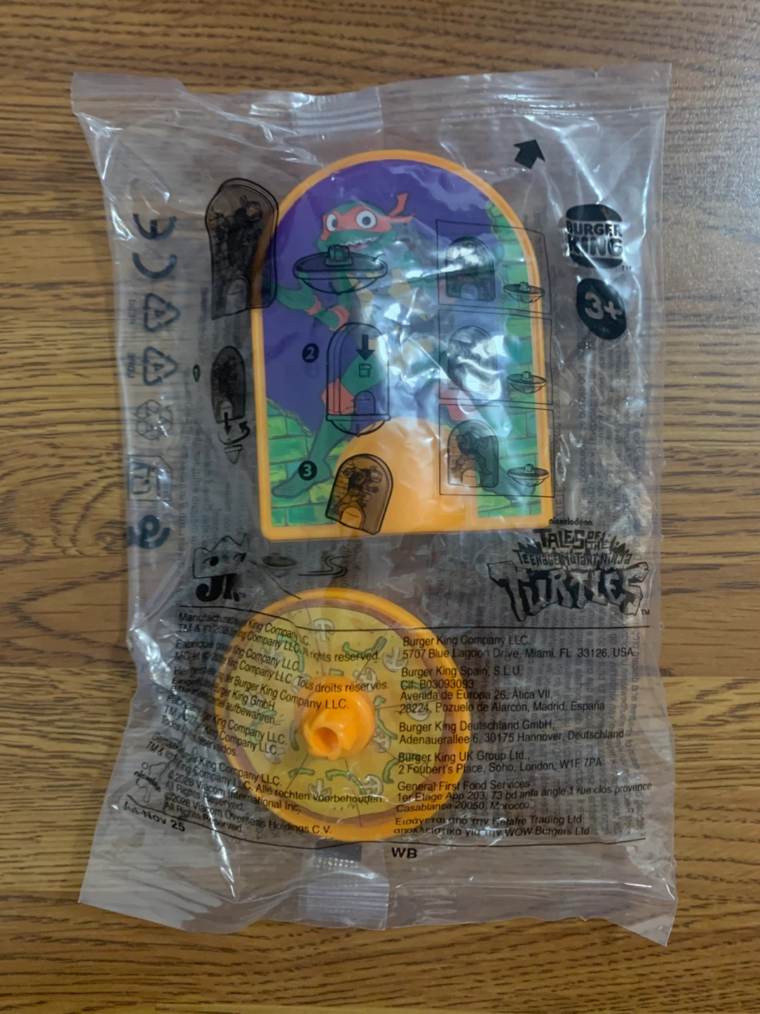 Burger King - TMNT King Jr. Toy (Michelangelo Spinning Top) - photo 2