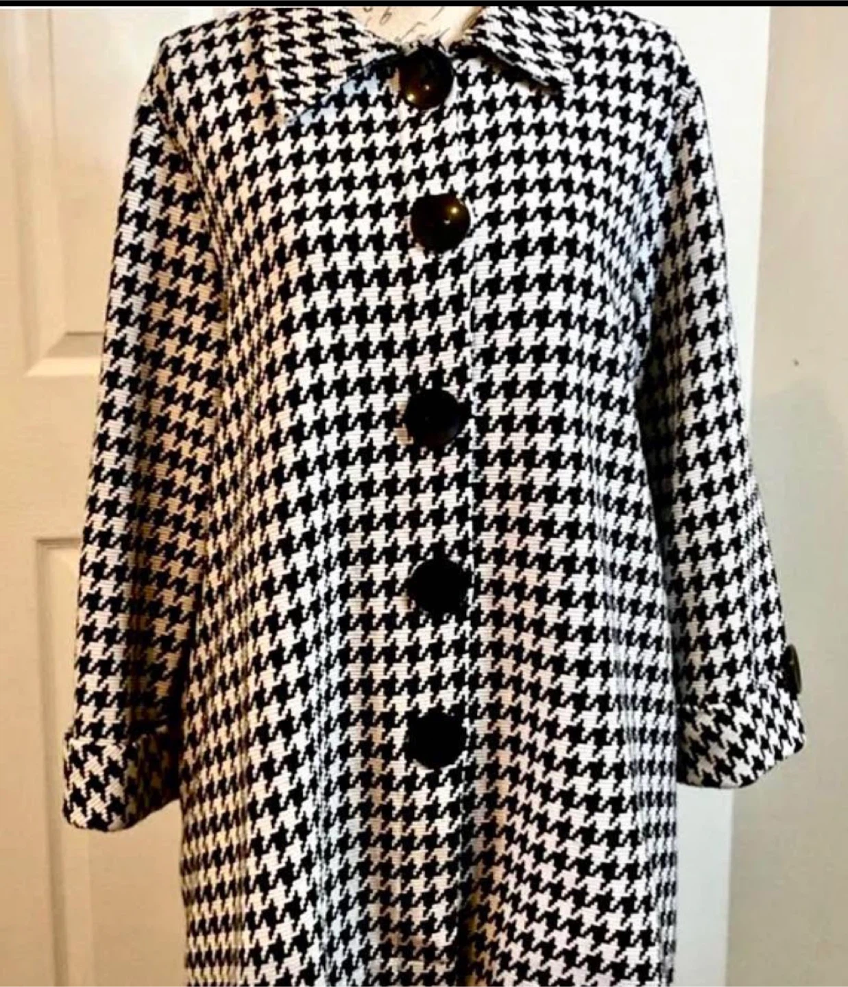 NEW Shannon Passero Houndstooth Coat Size M