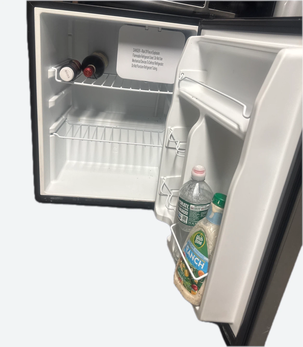 Whirlpool Mini Fridge / nevera ejecutiva - photo 2