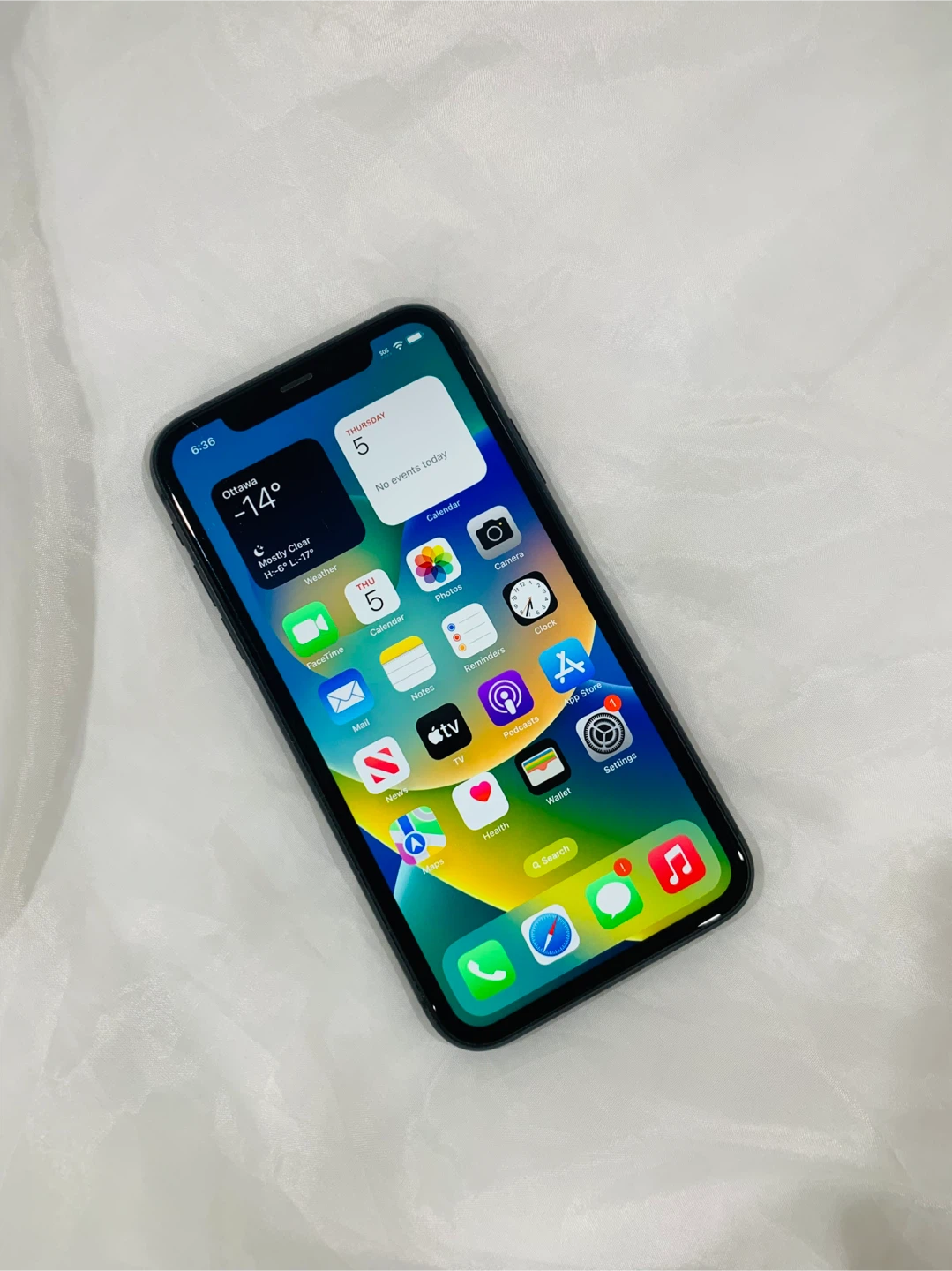 Apple iPhone 11 - 64GB - photo 2
