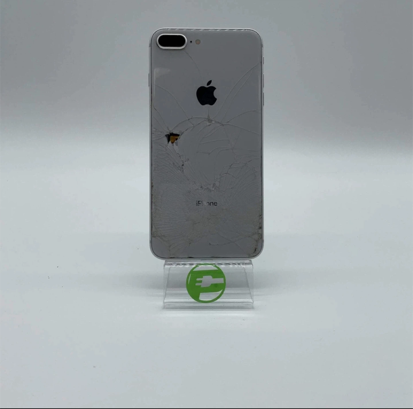 Apple iPhone 8 Plus Silver - Cracked Back - photo 3