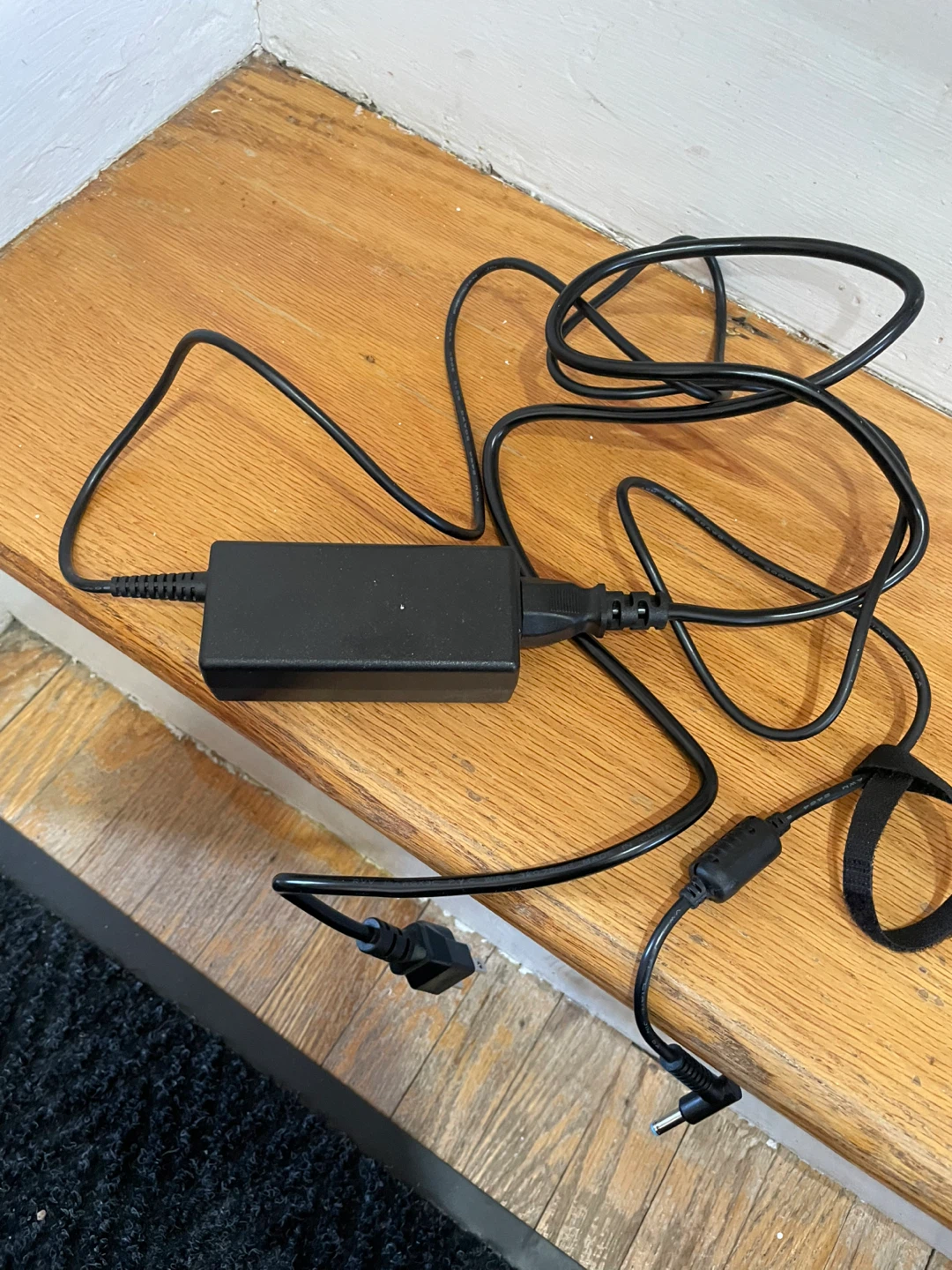 Replacement AC Adapter - photo 4