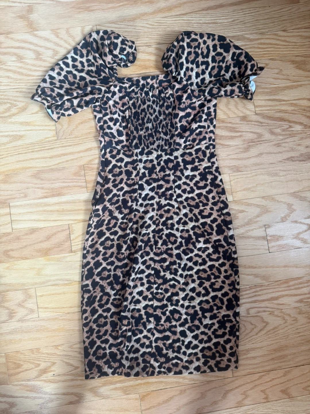 Leopard Print Puff Sleeve Dress