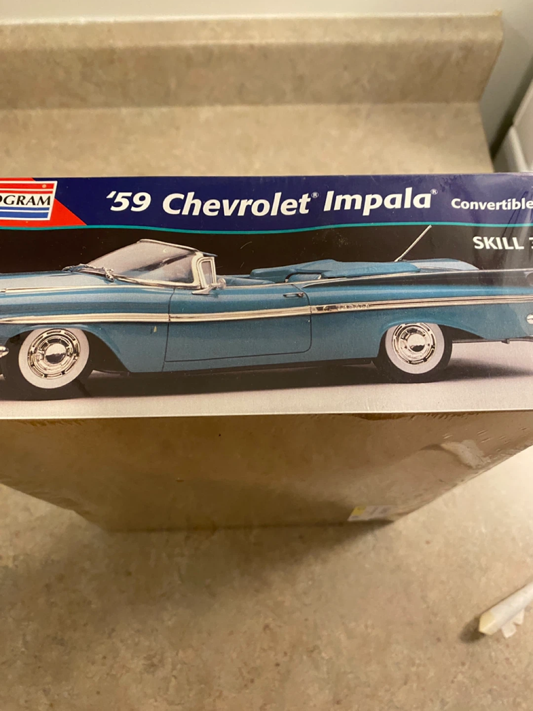 Monogram '59 Chevrolet Impala Convertible Model Kit