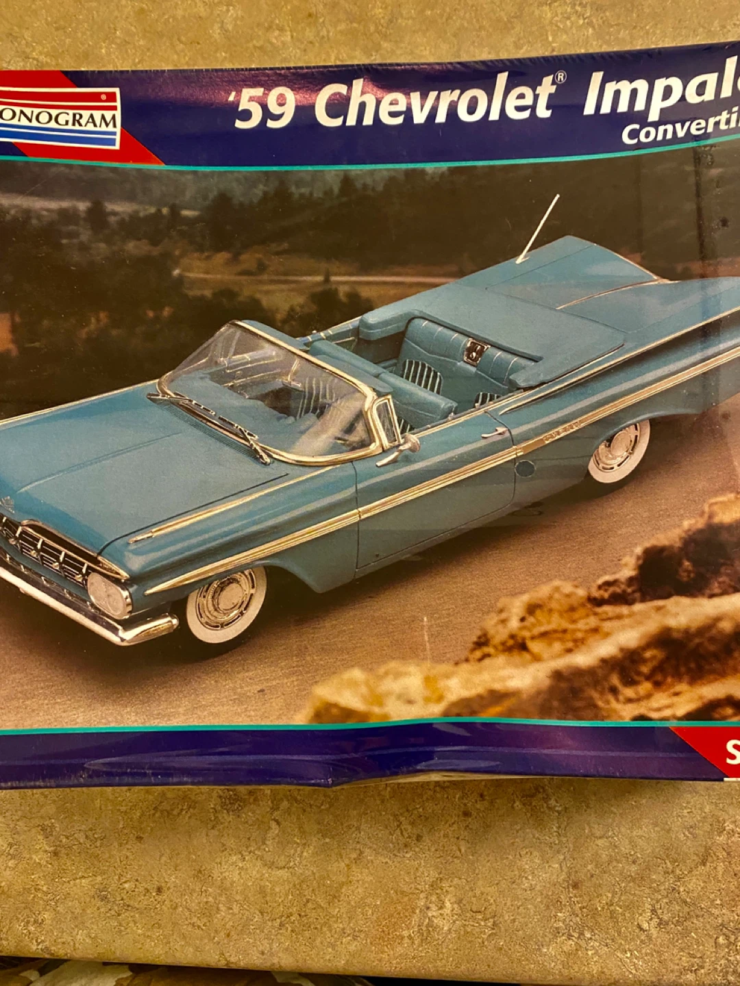 Monogram '59 Chevrolet Impala Convertible Model Kit - photo 2