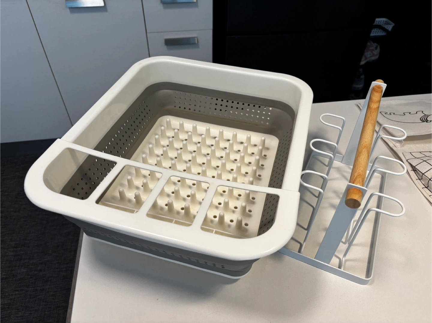 Collapsible Dish Drying Rack and Cup Holder