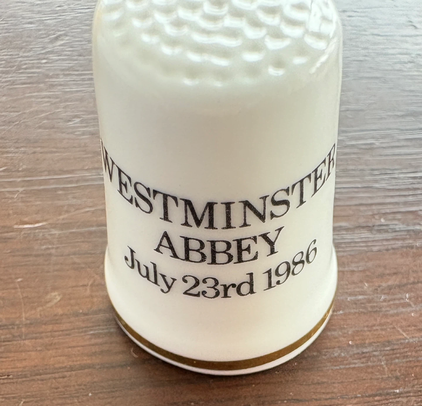 Royal Albert Bone China Thimble Royal Wedding - photo 3