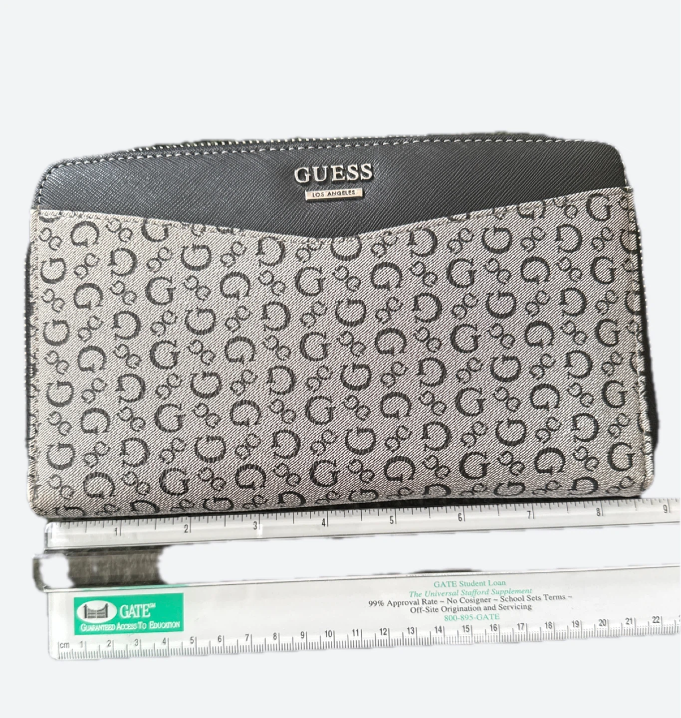 USED- GUESS Logo Print Zip Around Wallet. - photo 2