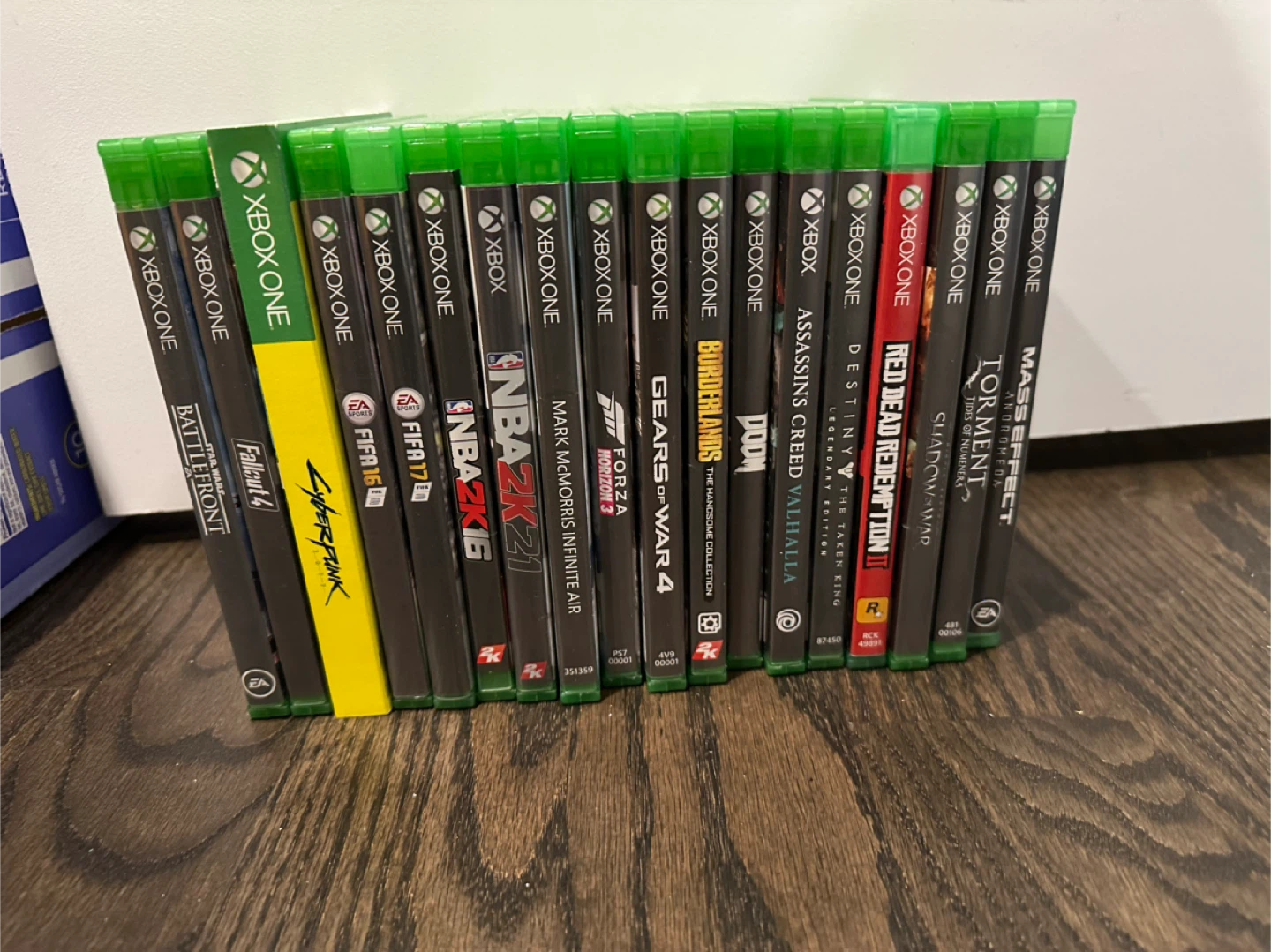Xbox Series X Console 1TB with Seagate Storage Expansion Card - photo 5