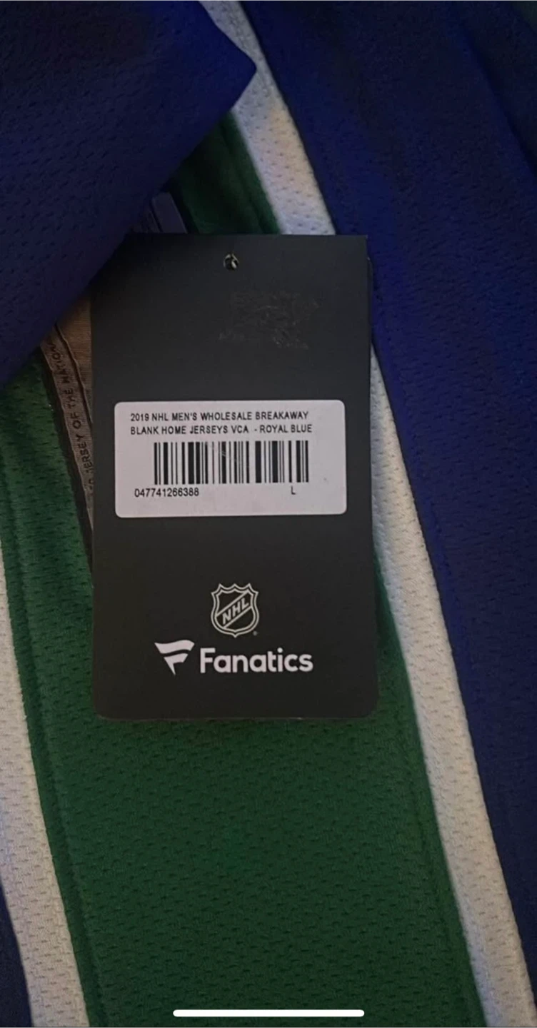 Fanatics Vancouver Canucks NHL Jersey - Royal Blue - Large - photo 3