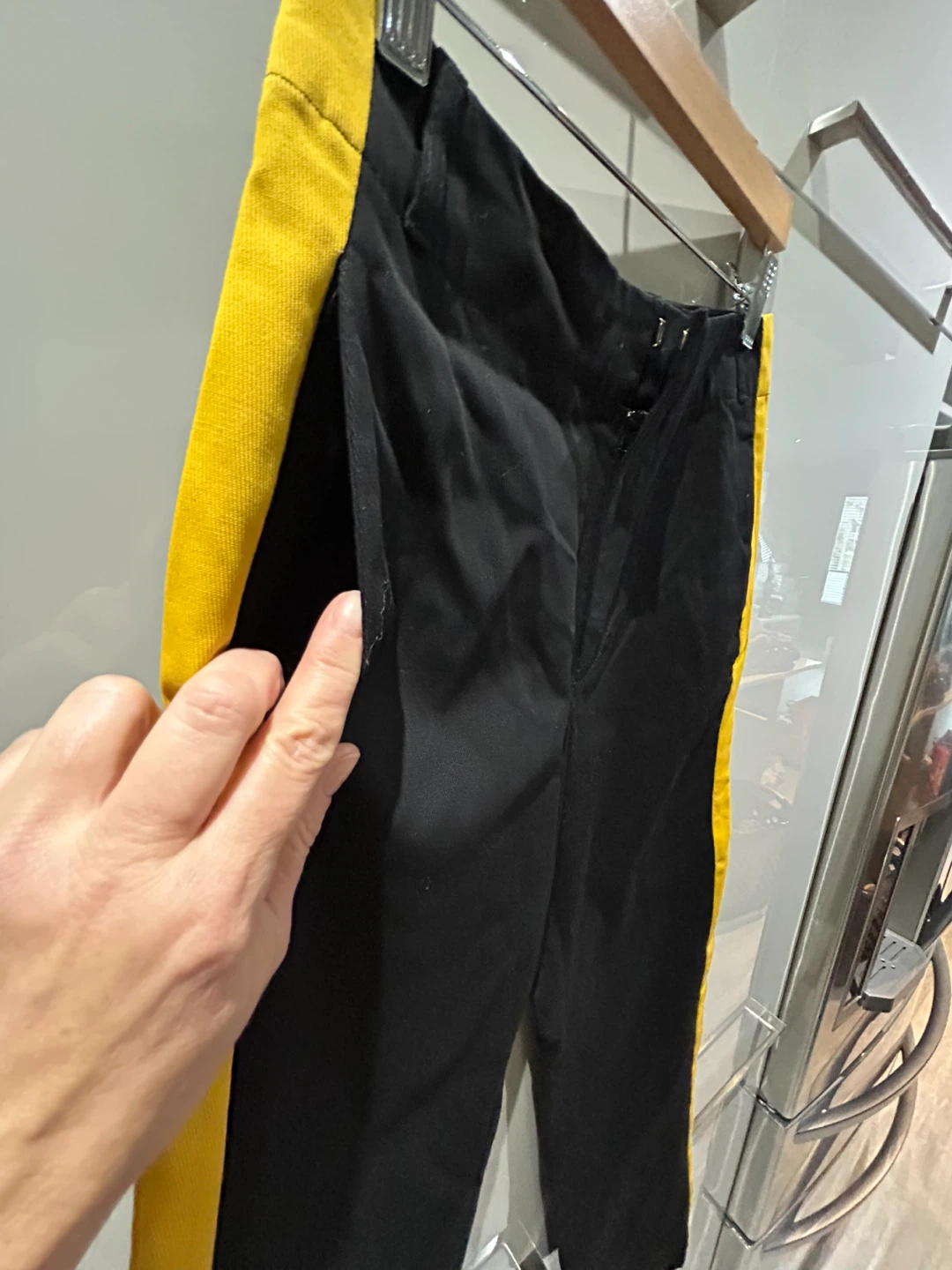 ZARA Black & Yellow Stripe Pants - photo 2