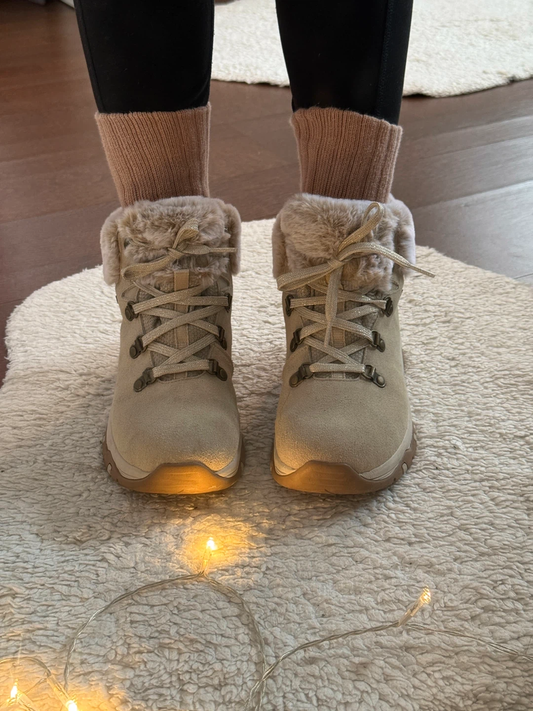 NEW Skechers Waterproof Winter Boots - Size 6.5 - photo 2