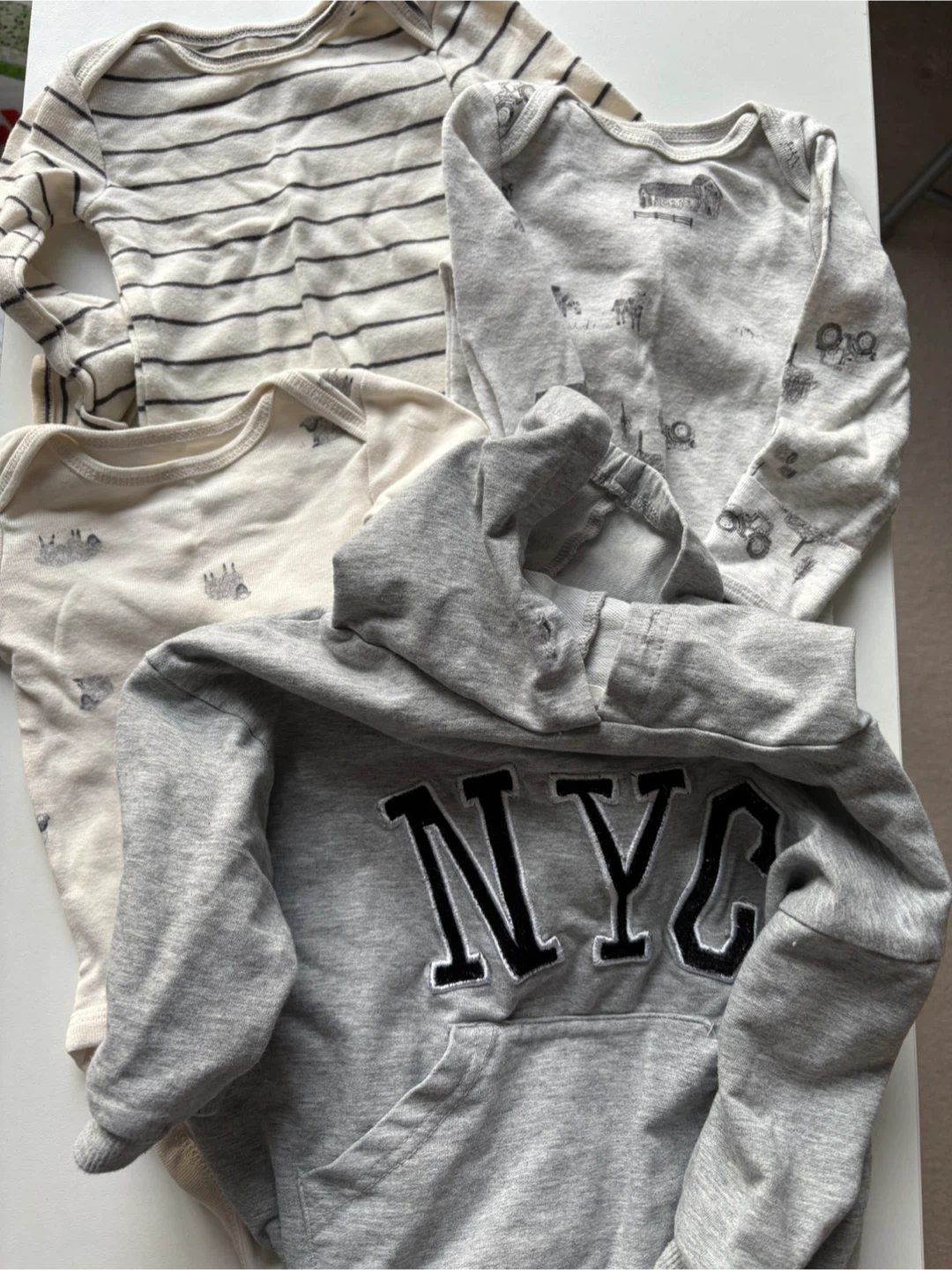 Baby boy Clothes Bundle 0-6months - photo 4