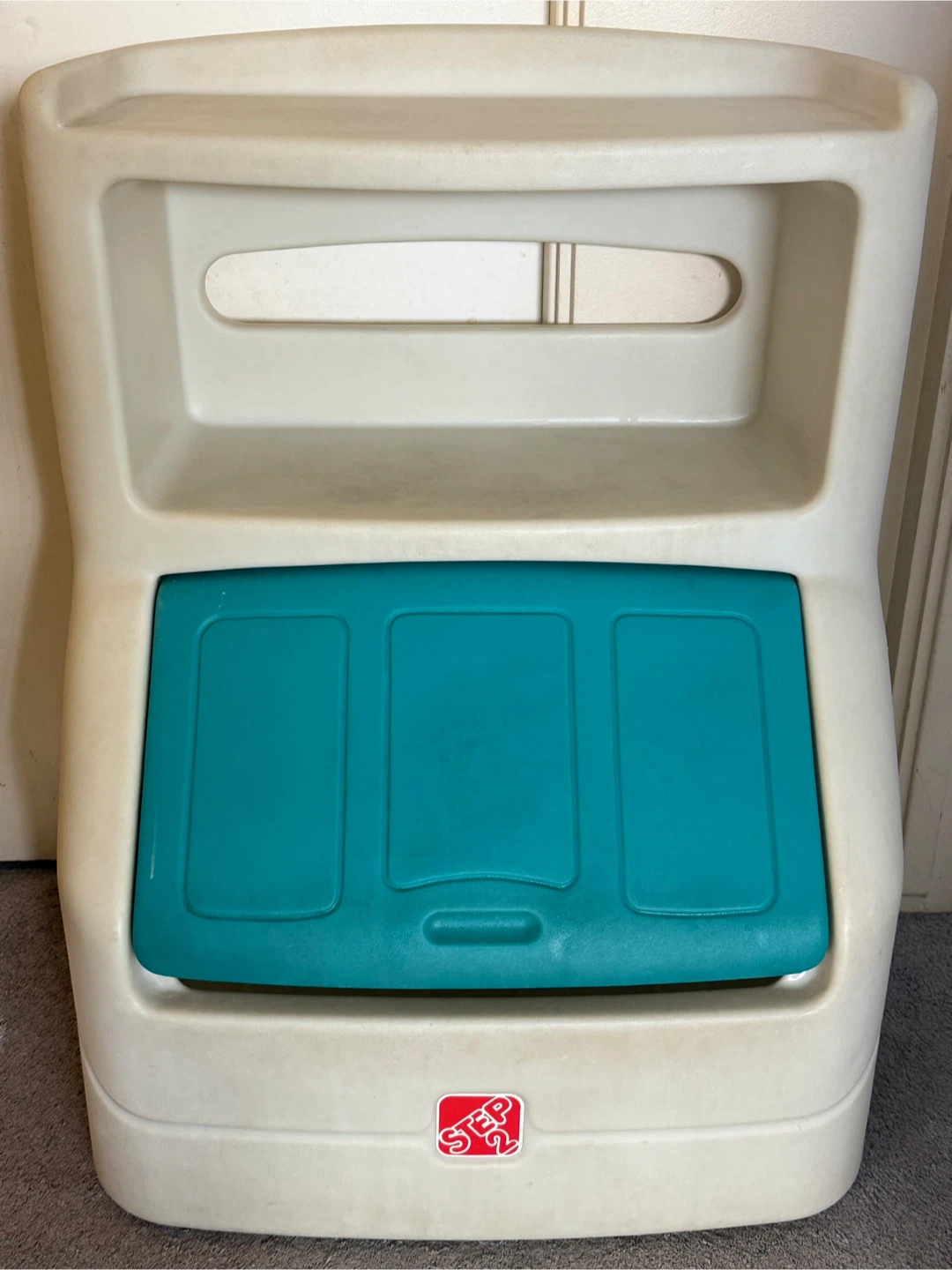 Step2 Toy Organizer with Storage Bench