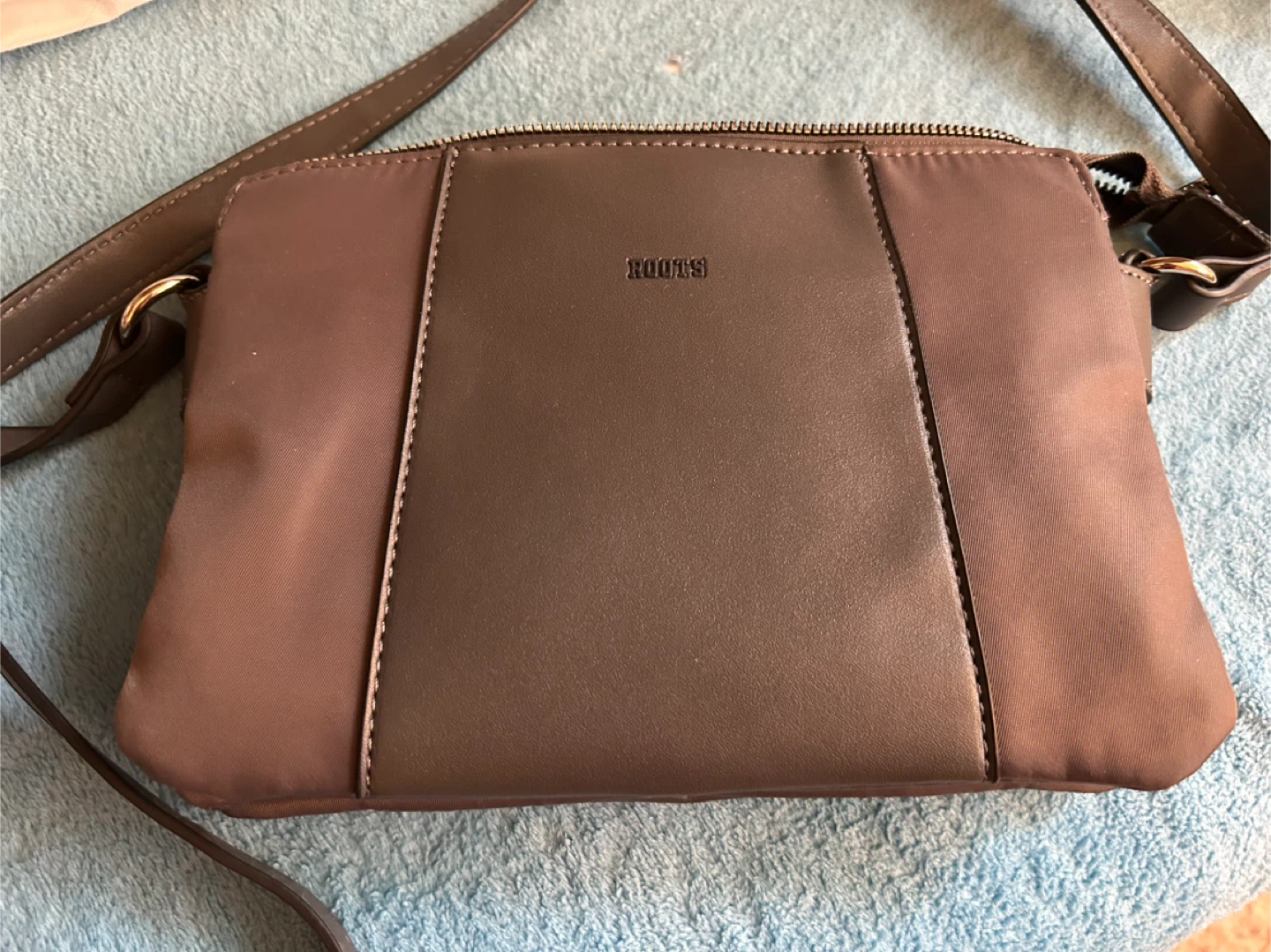 Roots Crossbody Bag