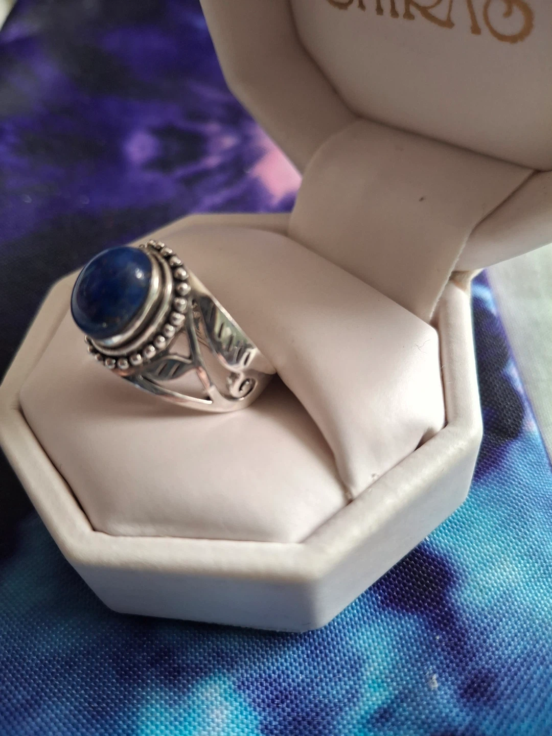 Silver ring with blue stone (stamped 925) - photo 2