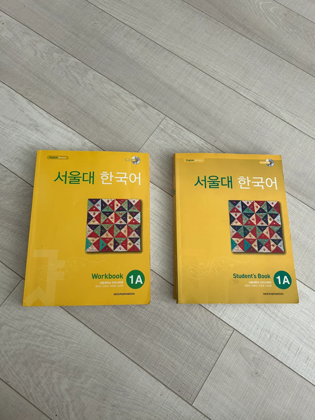 Korean Language Student Book and Workbook 1A & 1B Set - photo 3