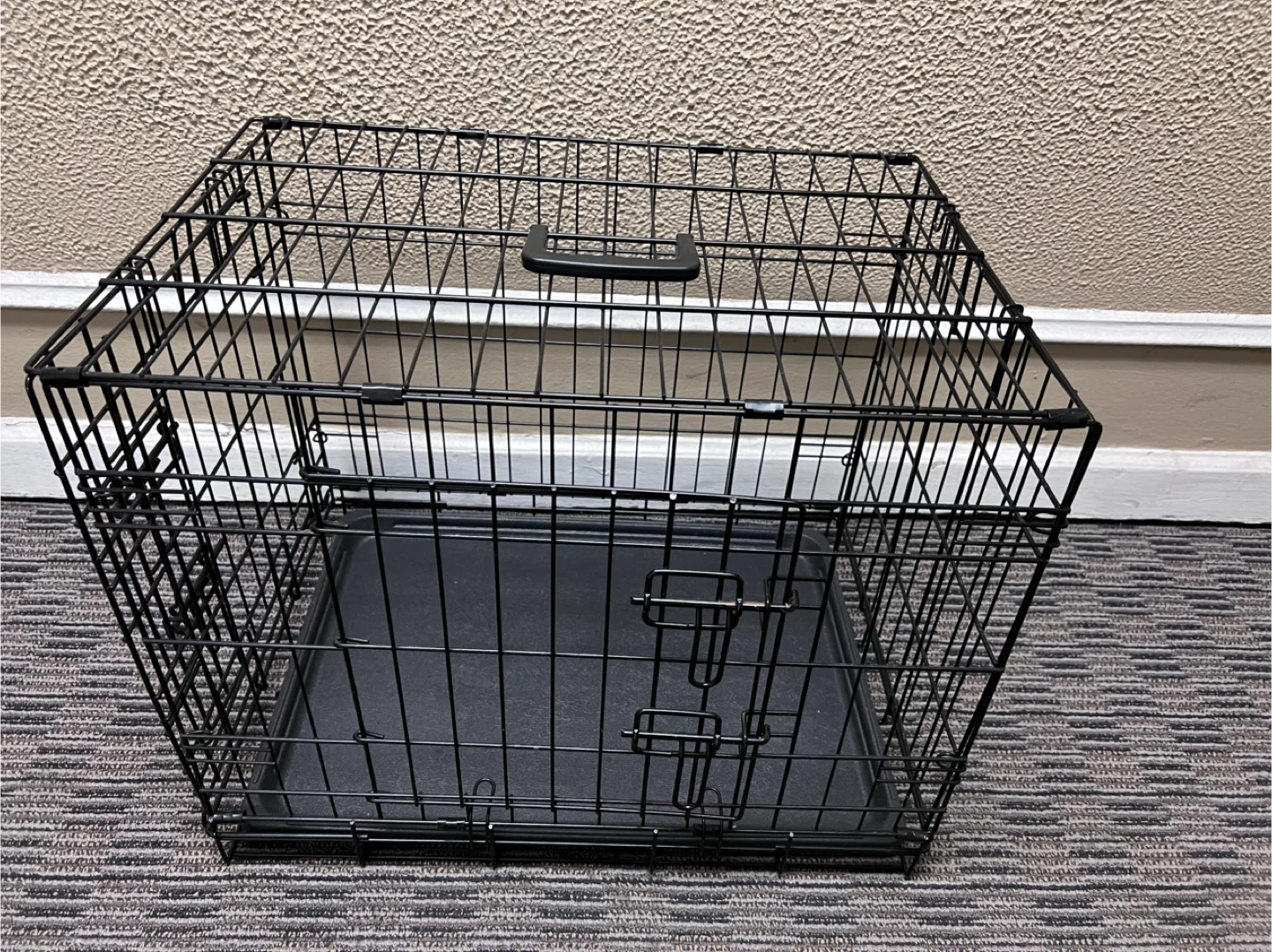Black Wire Dog Crate with Tray