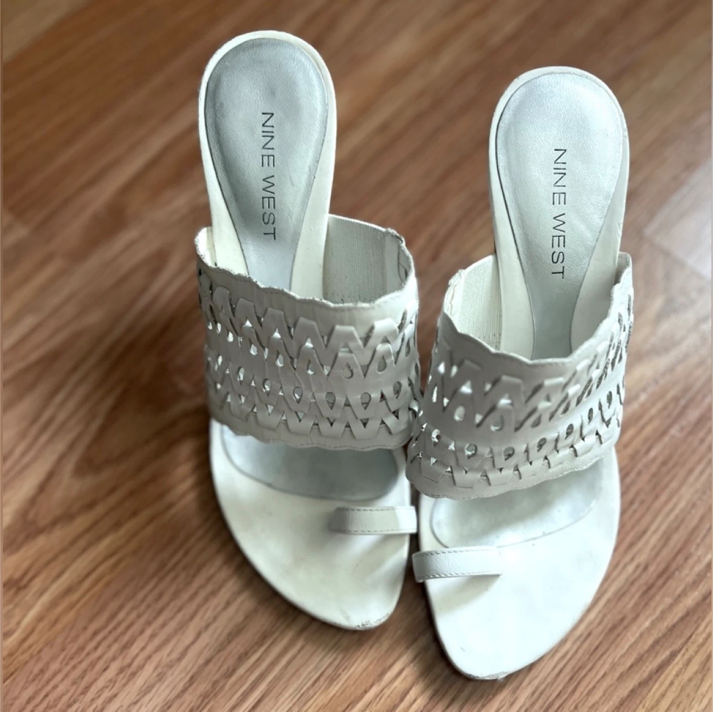 Nine West White Leather Slip-On Heels - photo 2