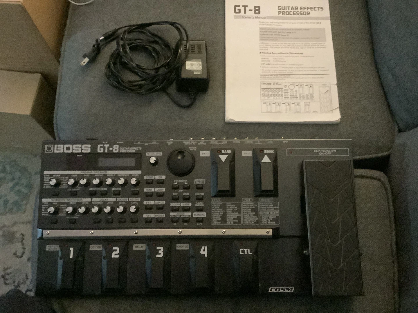 BOSS GT-8 Guitar Effects Processor