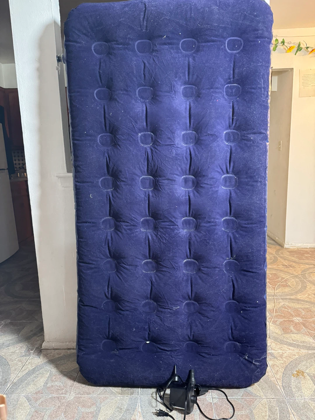Inflatable Air Mattress with Pump - photo 5