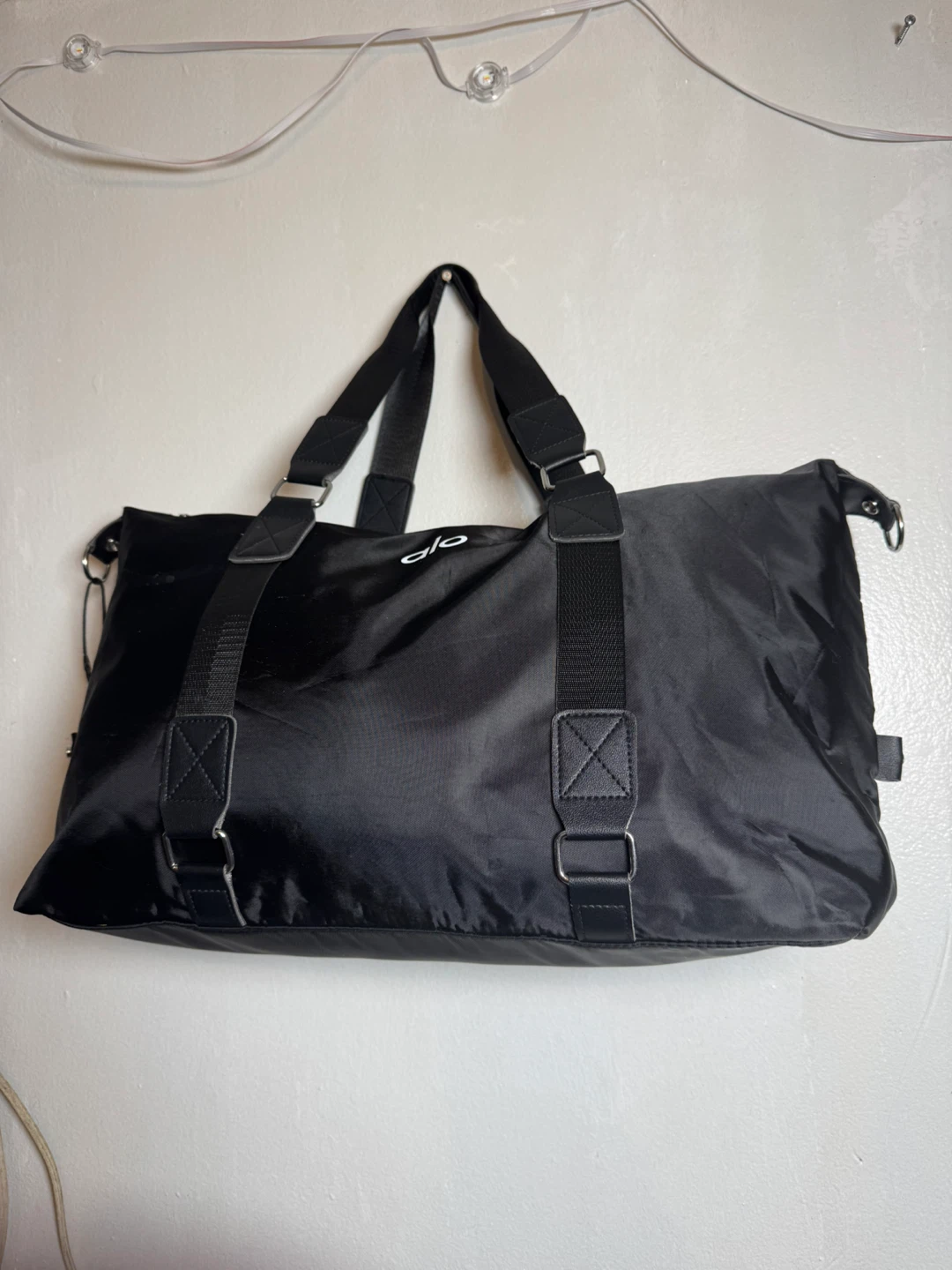 Alo Yoga Black Duffle Bag - photo 2