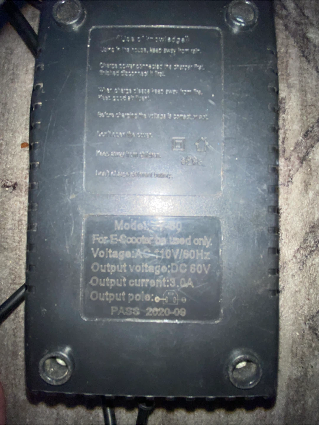 E-Scooter Charger lead acid 60V DC