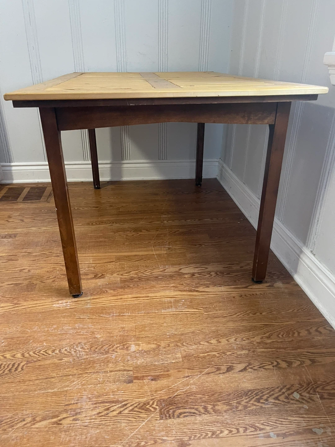Wooden Table - photo 4