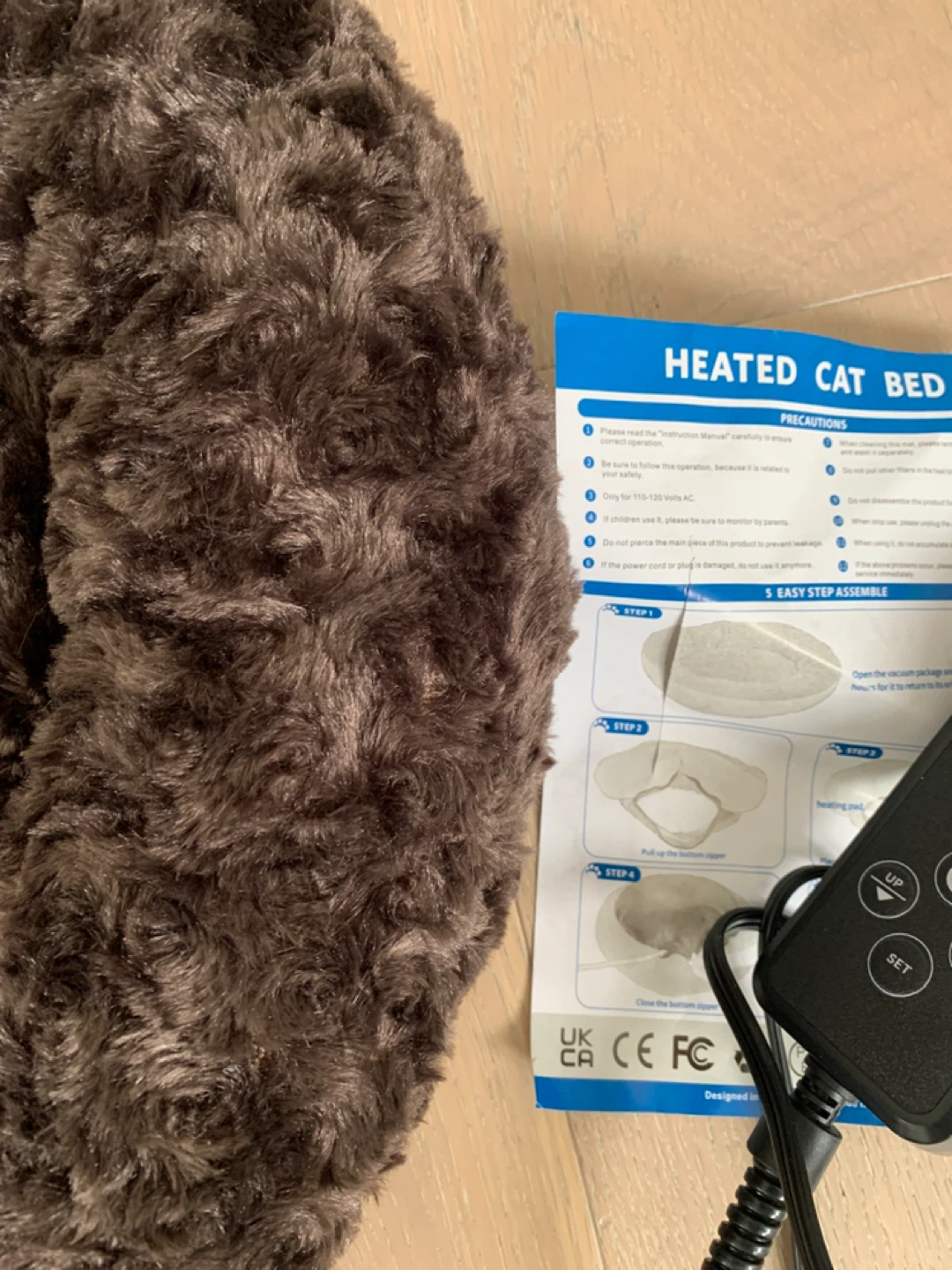 New-Heated Cat Bed - Dark Brown - photo 2