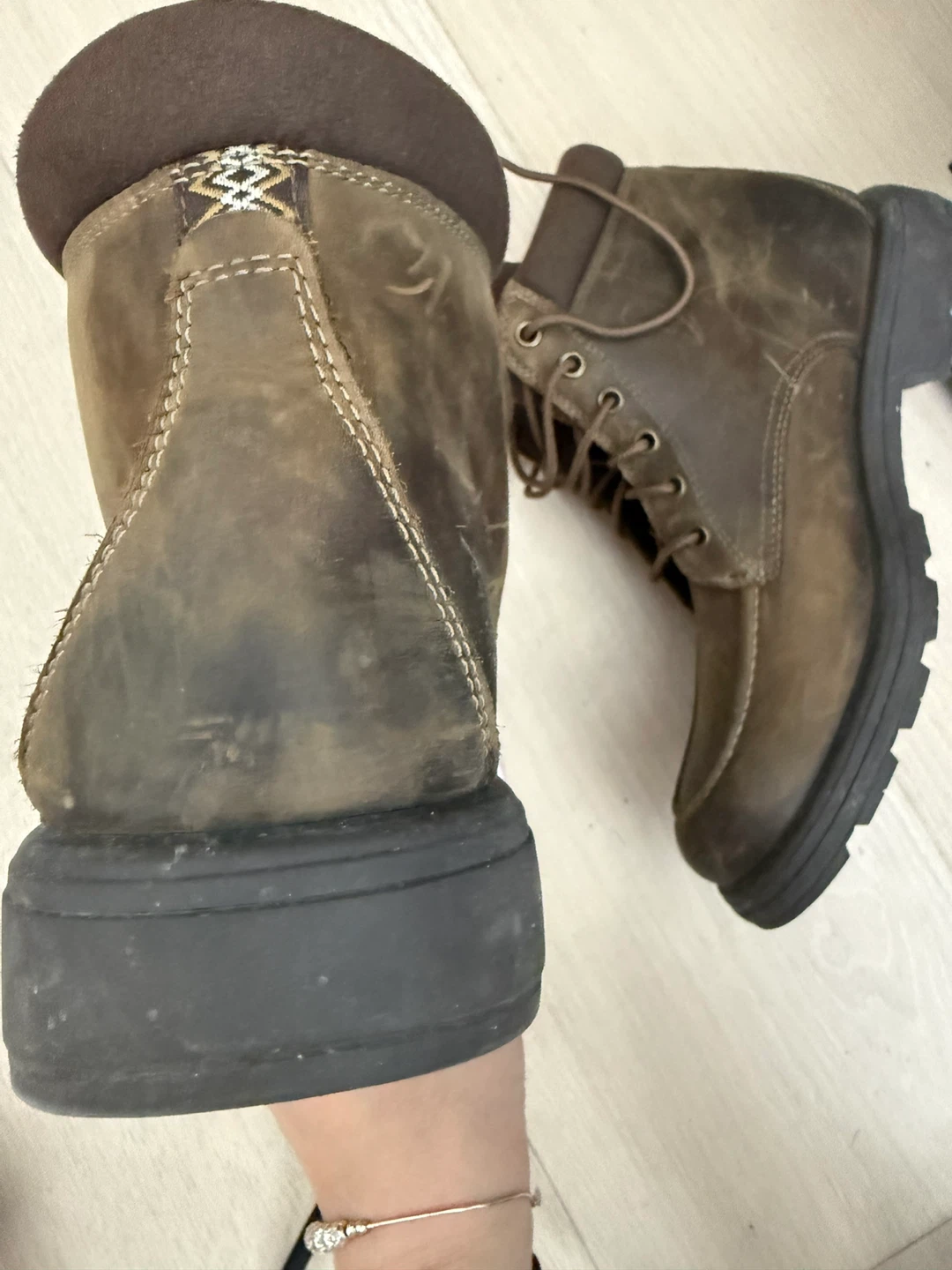 Ugg Brown Leather Lace-Up Boots Size 9.5 🏆 - photo 4