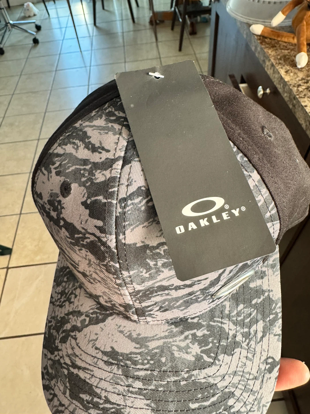 Oakley Camo Baseball Cap - photo 4