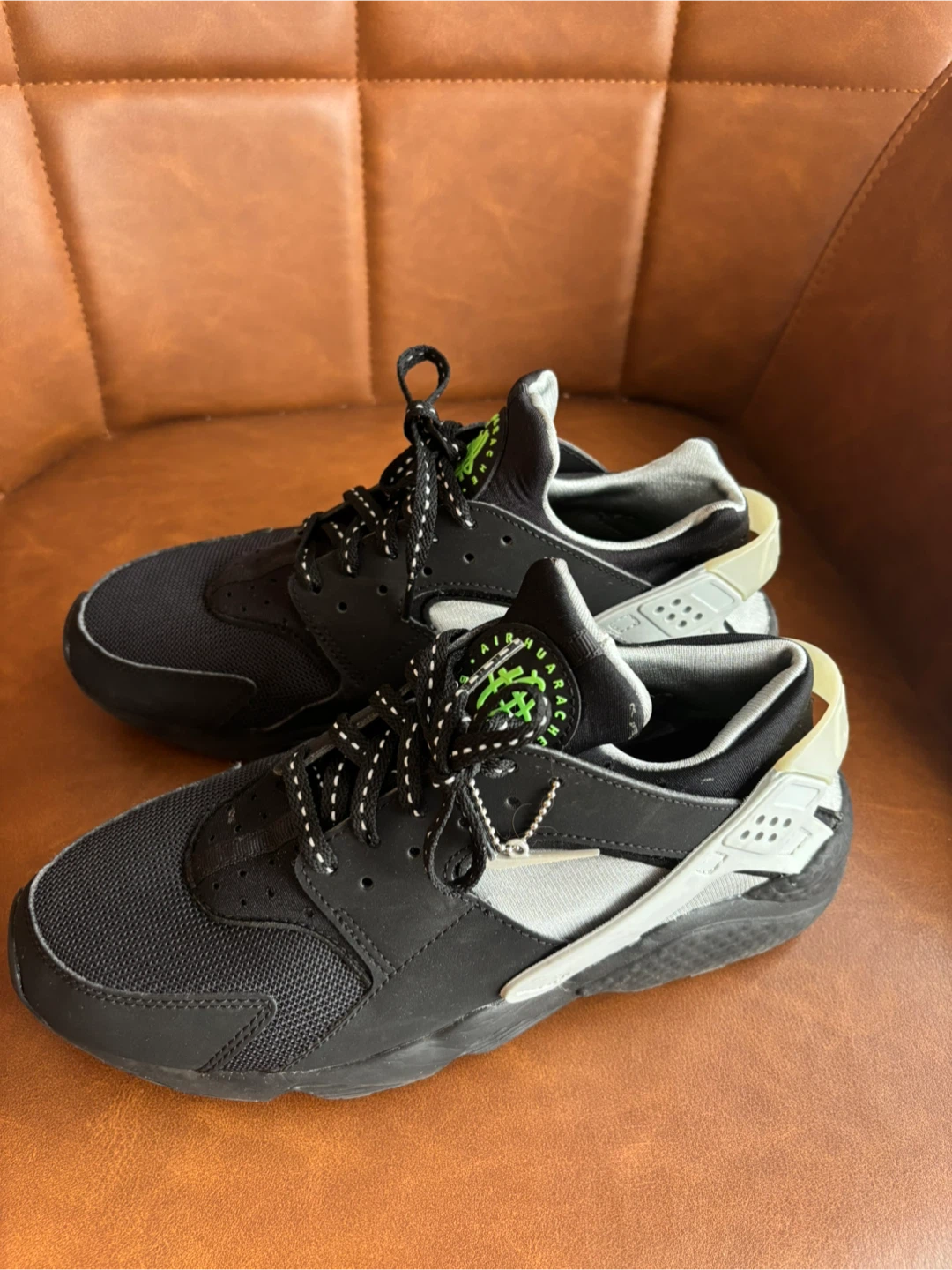 Nike Air Huarache Black US 9 - photo 2