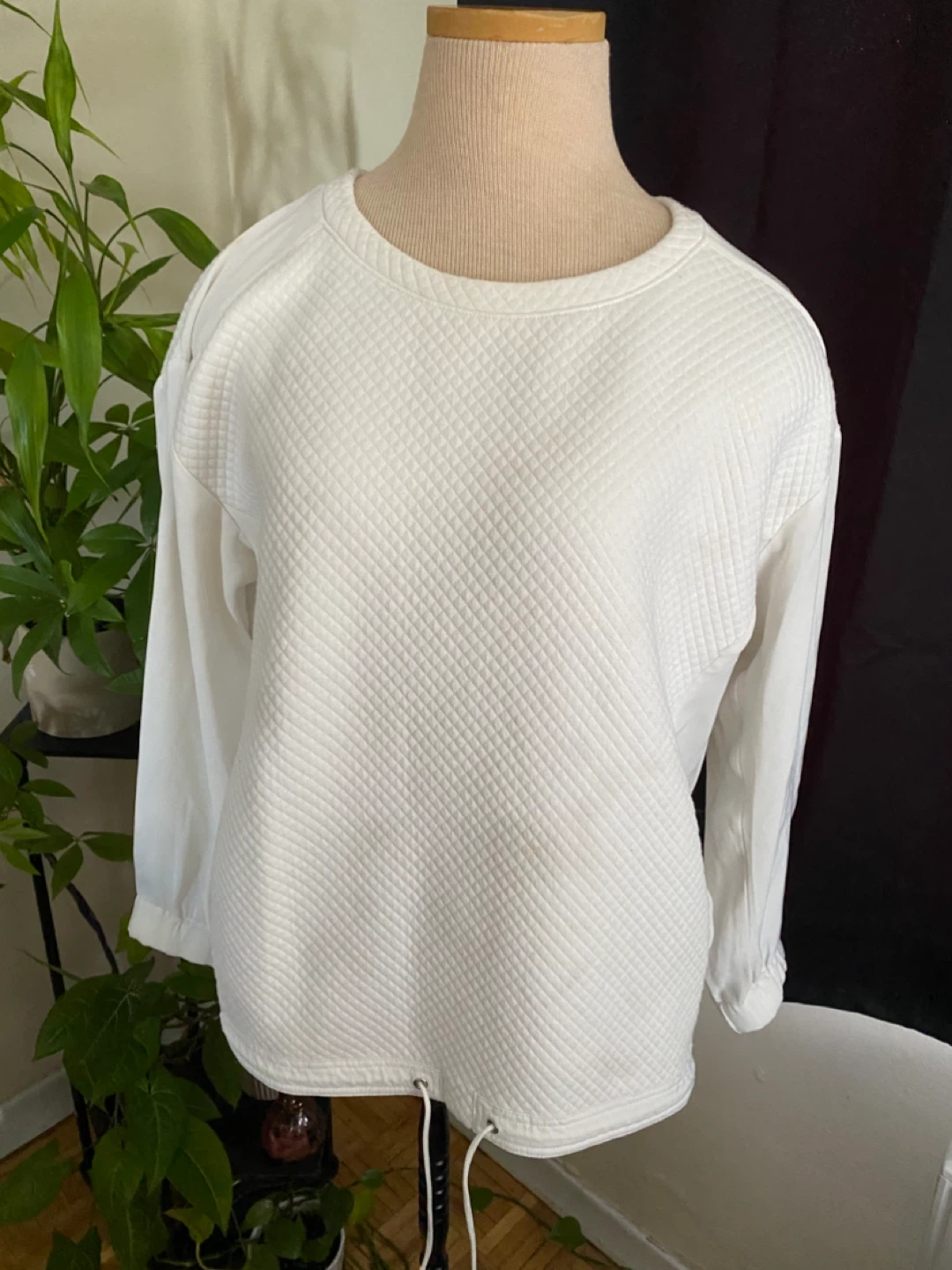 Calvin Klein Women's XS/TP Quilted Crewneck Sweatshirt
