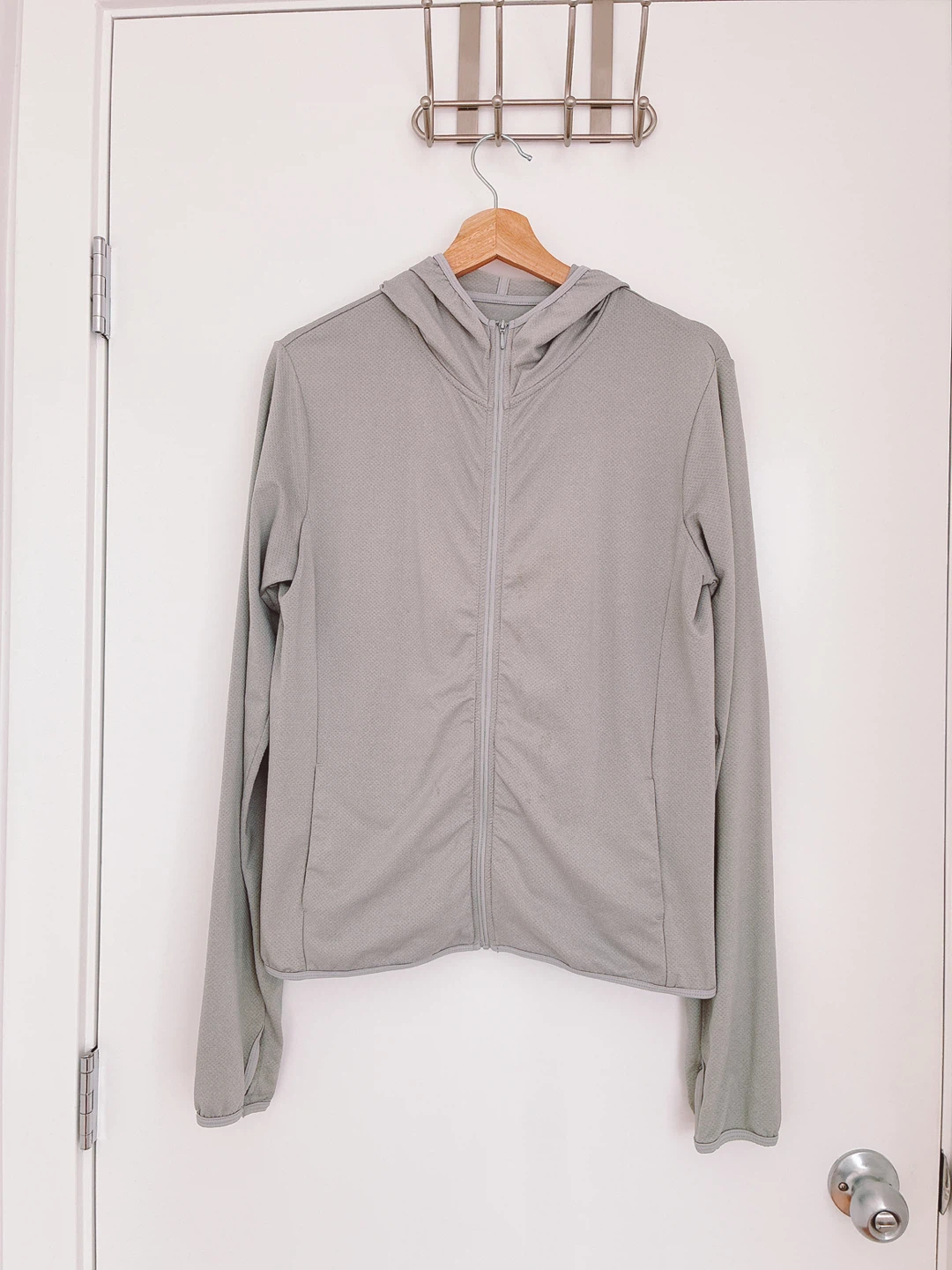 Uniqlo Grey Hooded Zip-Up Jacket - Size M