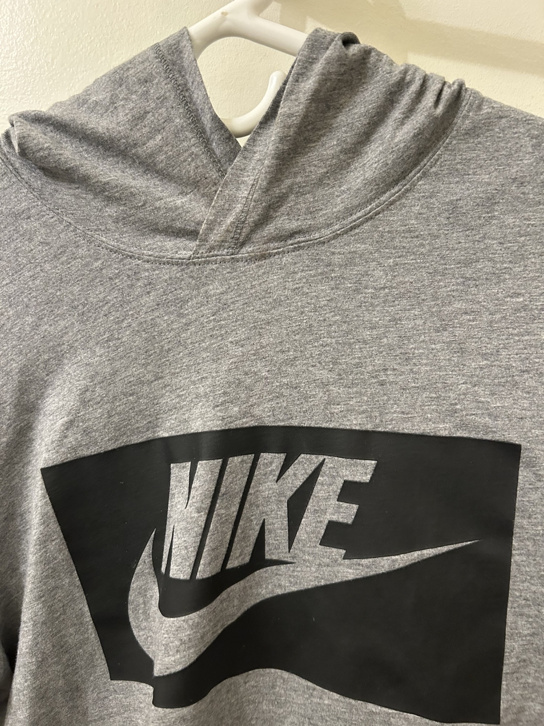 Nike The Nike Tee Grey Short Sleeve Hoodie Size S - photo 2
