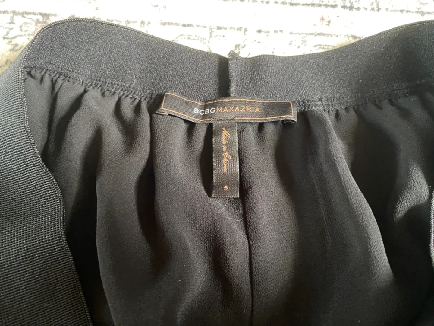 BCBGMAXAZRIA Black Lace Trim Satin Shorts Size S - photo 5