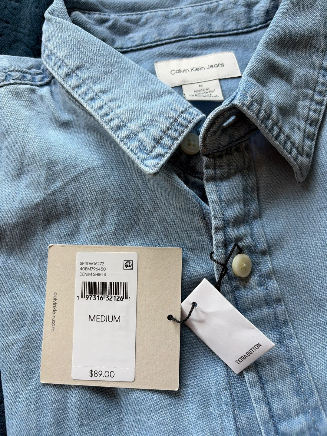 Calvin Klein Jeans Denim Shirt - Medium - Light Blue - photo 2