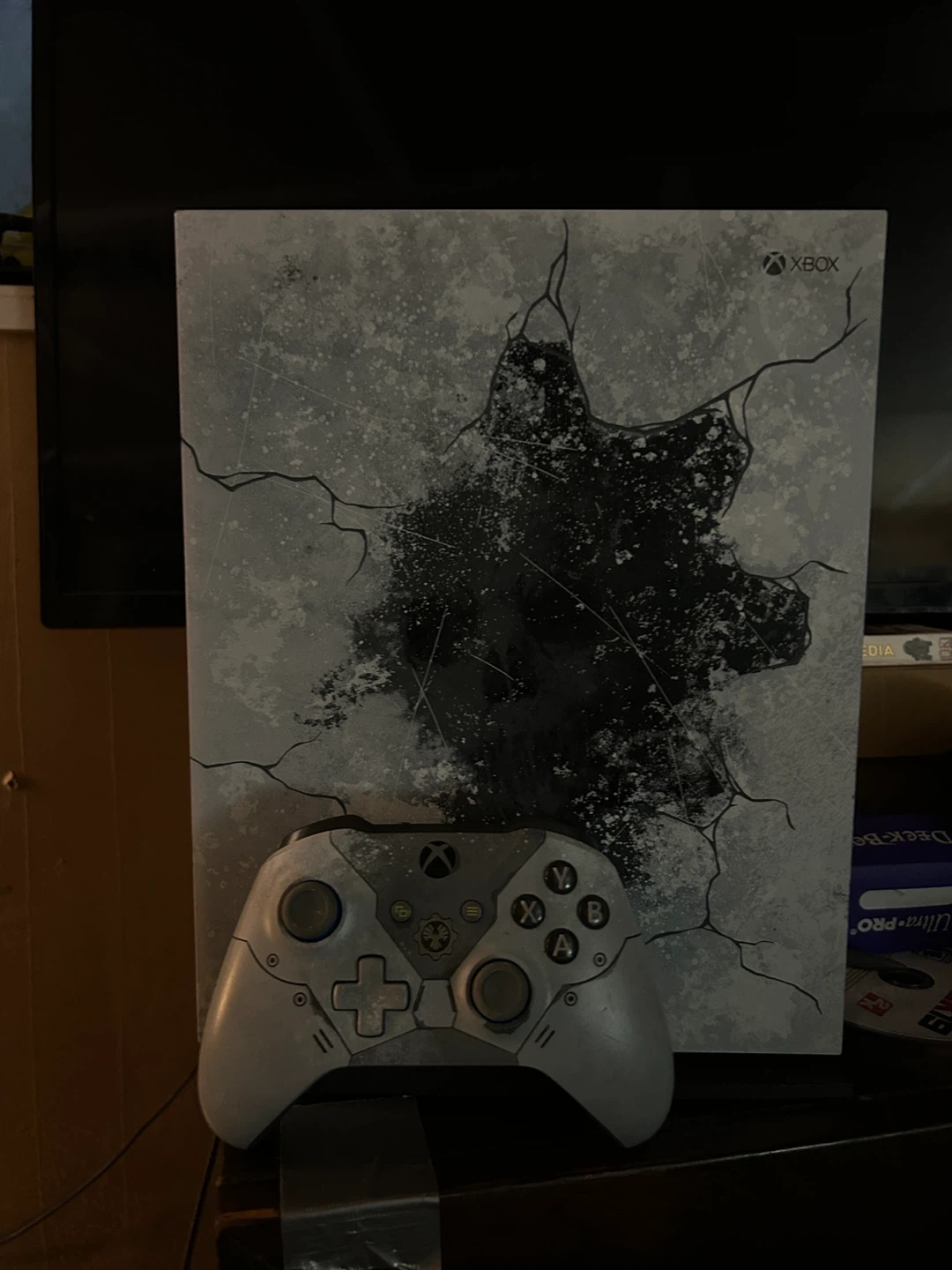 Xbox one X gears of war edition