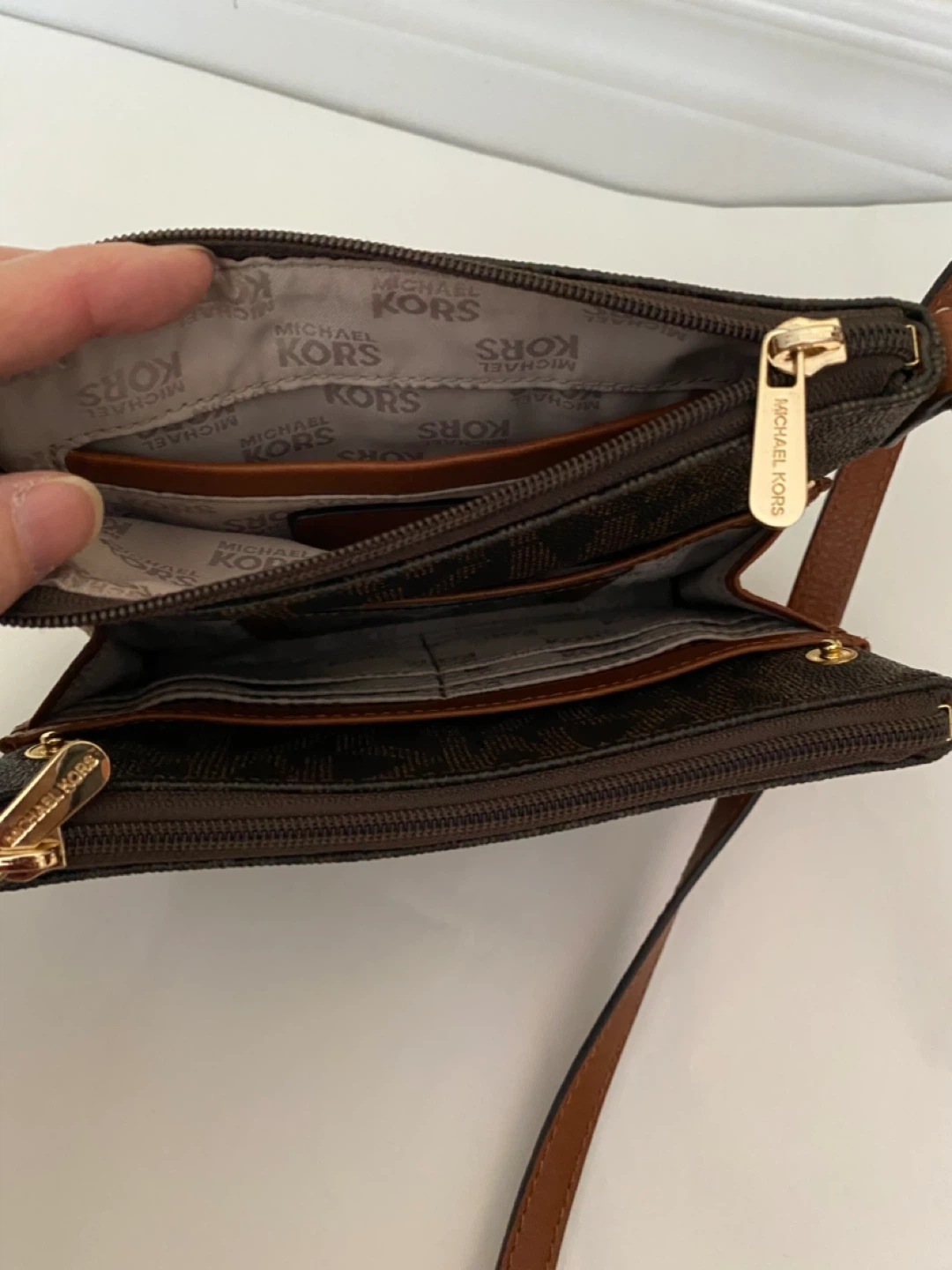 Michael Kors Crossbody Bags - photo 2