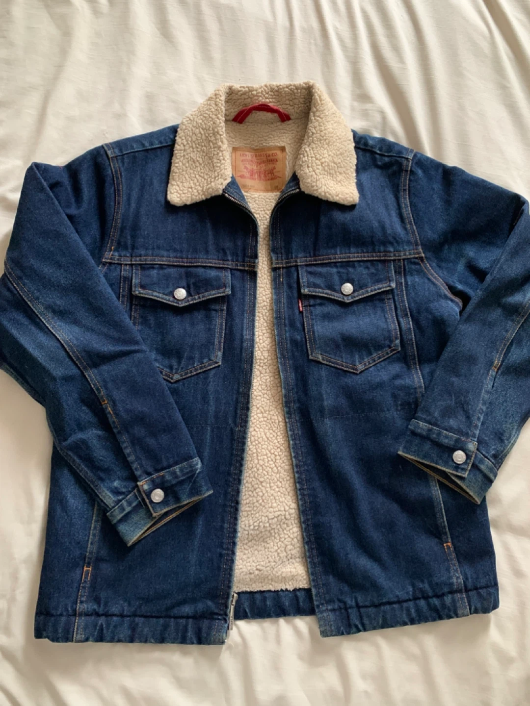 Levi's