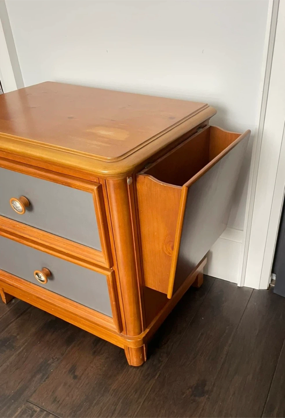 Wooden Nightstand with Magazine Rack - photo 5