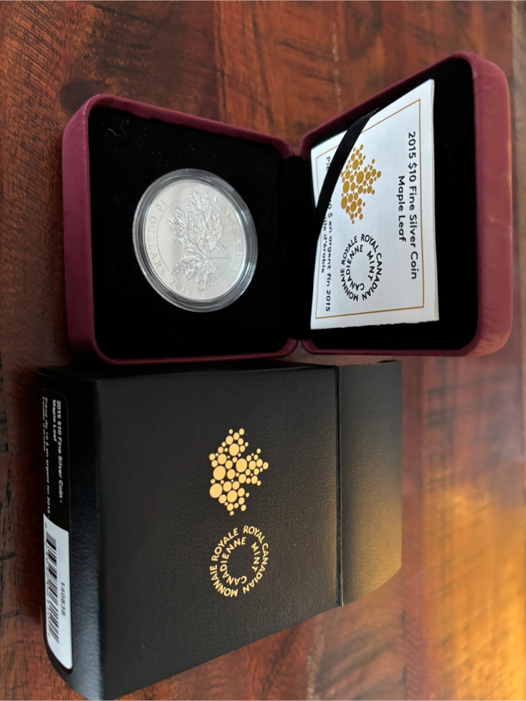 2015 Royal Canadian Mint $10 Fine Silver Maple Leaf Coin - photo 2