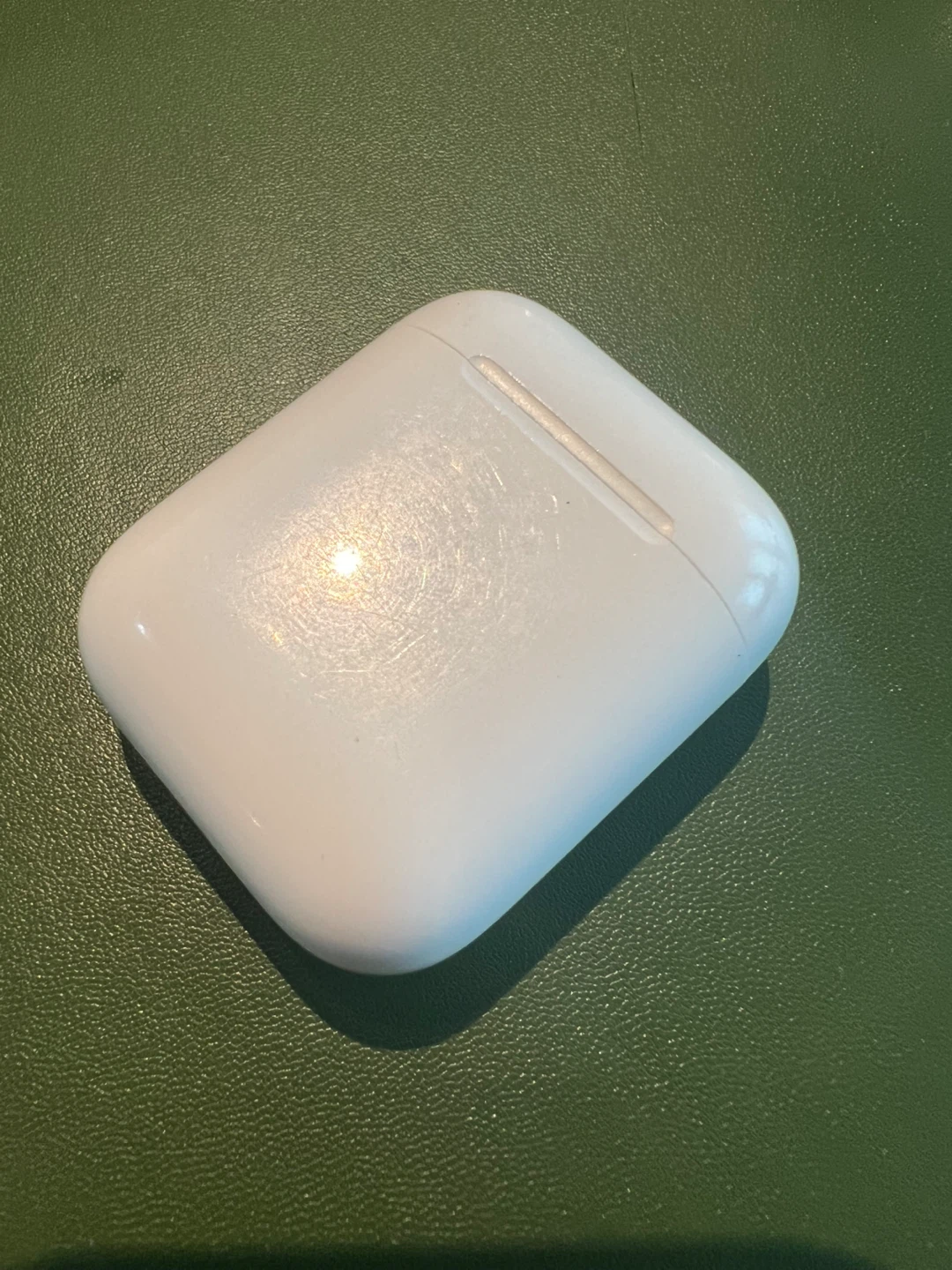 Apple AirPods 1st Gen with Silicon Case - photo 3