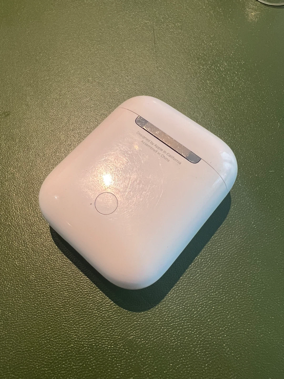 Apple AirPods 1st Gen with Silicon Case - photo 4