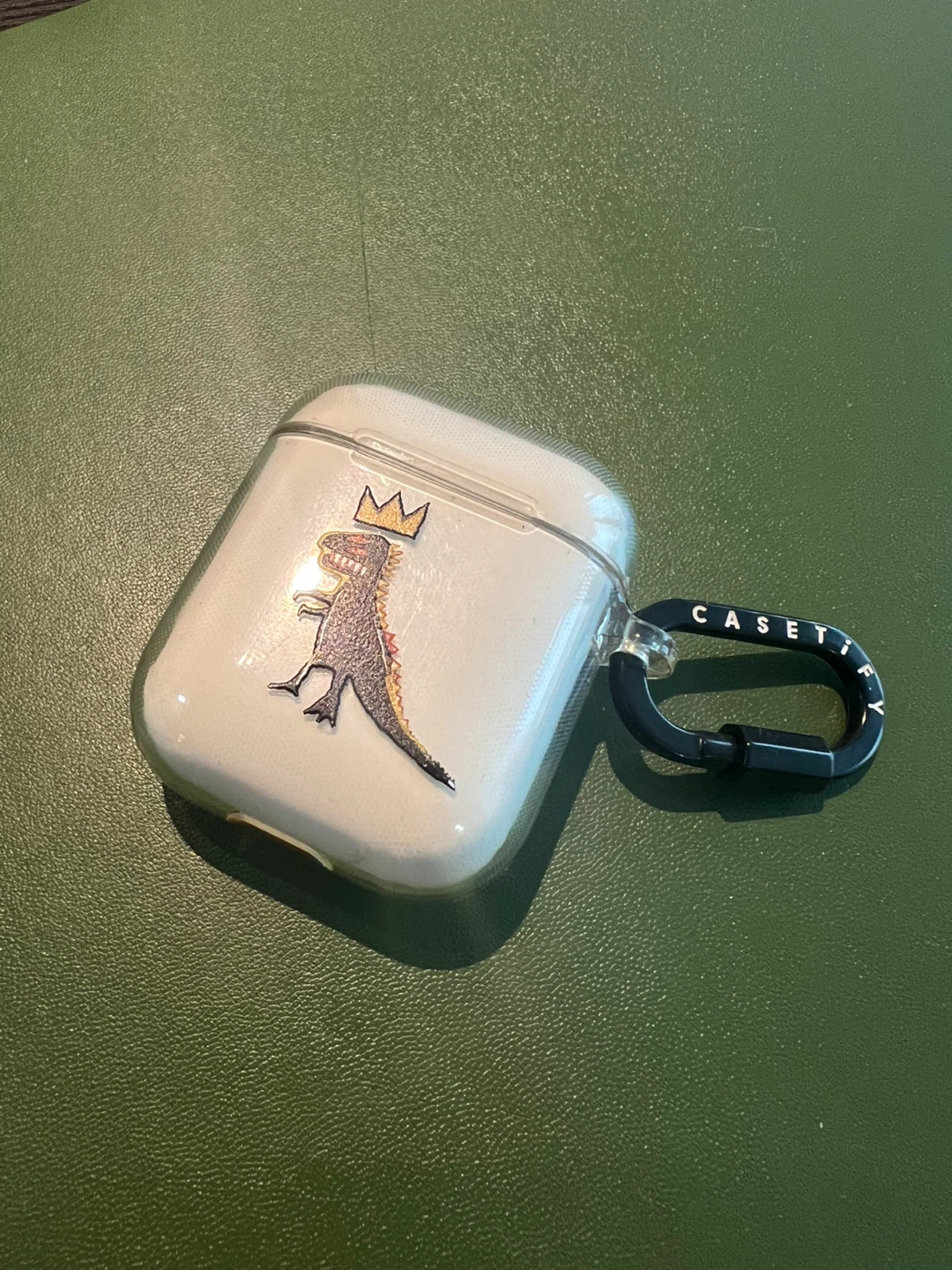 Apple AirPods 1st Gen with Silicon Case