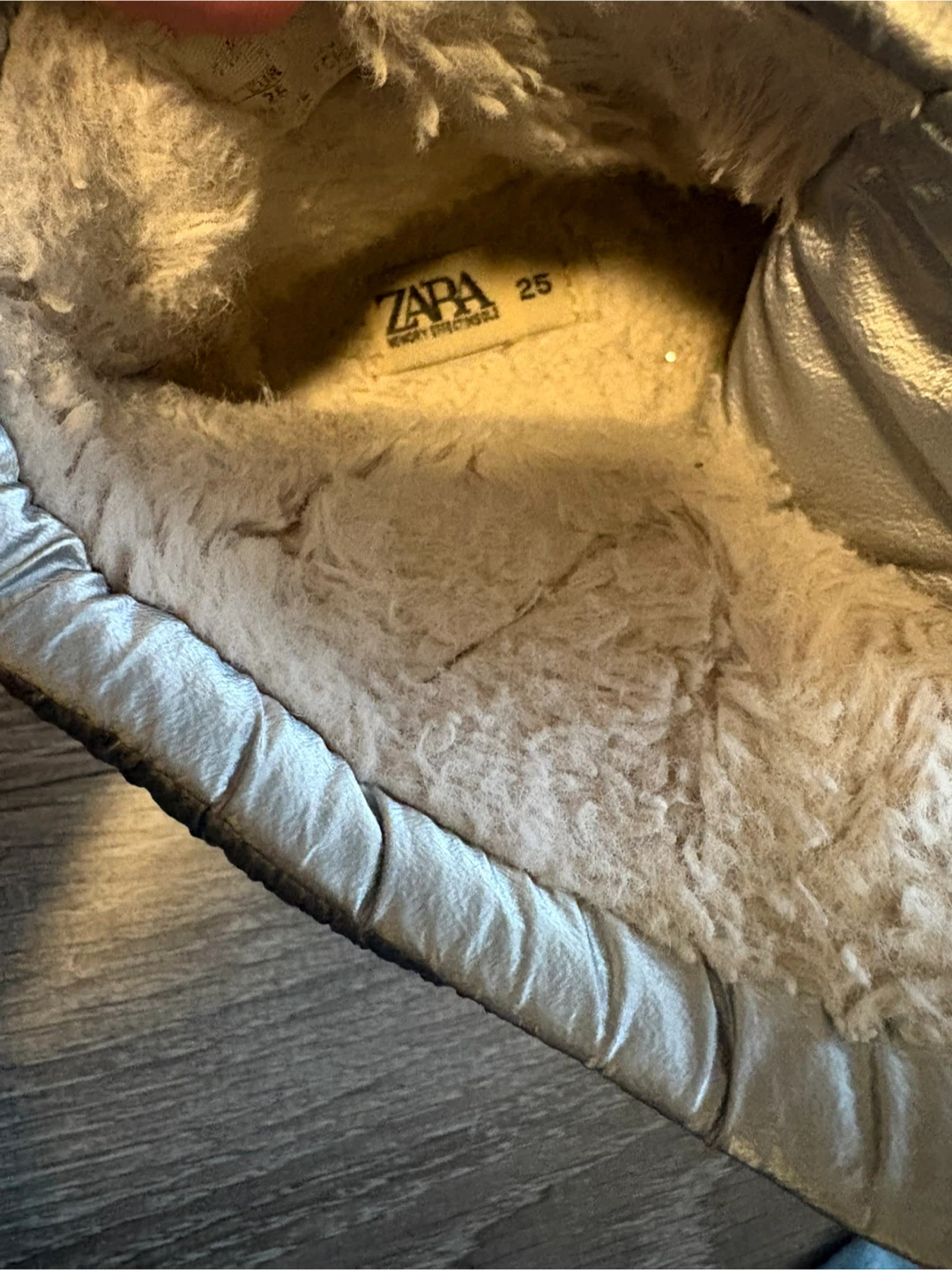 Zara Kids Silver Puffer Winter Boots Size 25 - photo 3