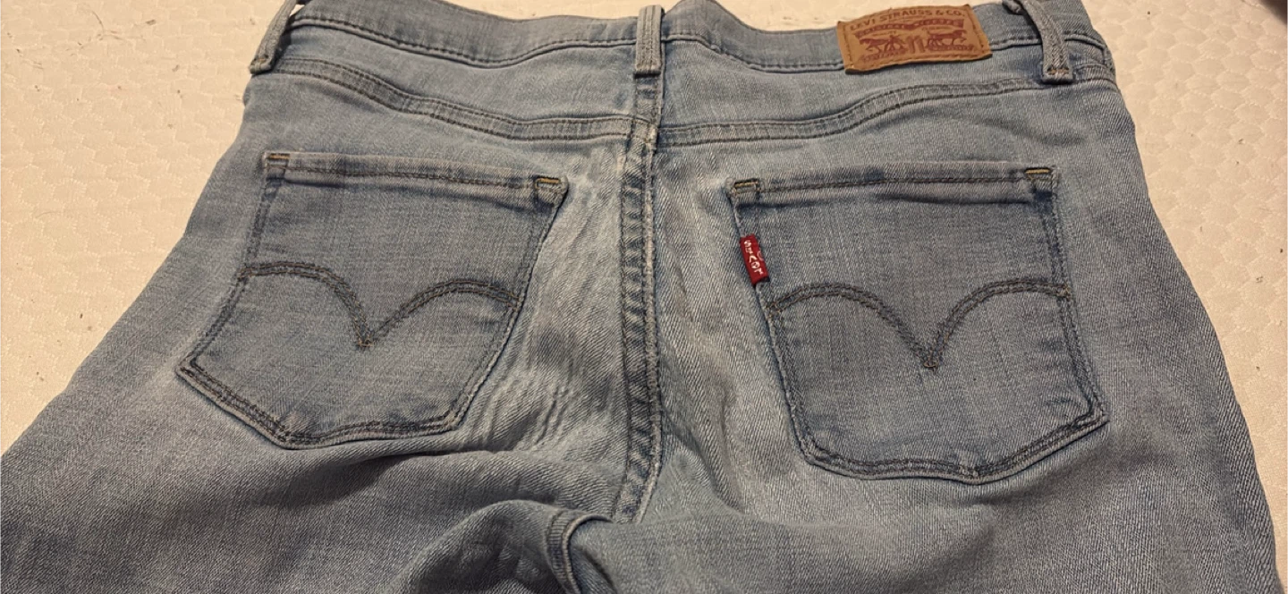Levi's Light Wash Denim Jeans - photo 3