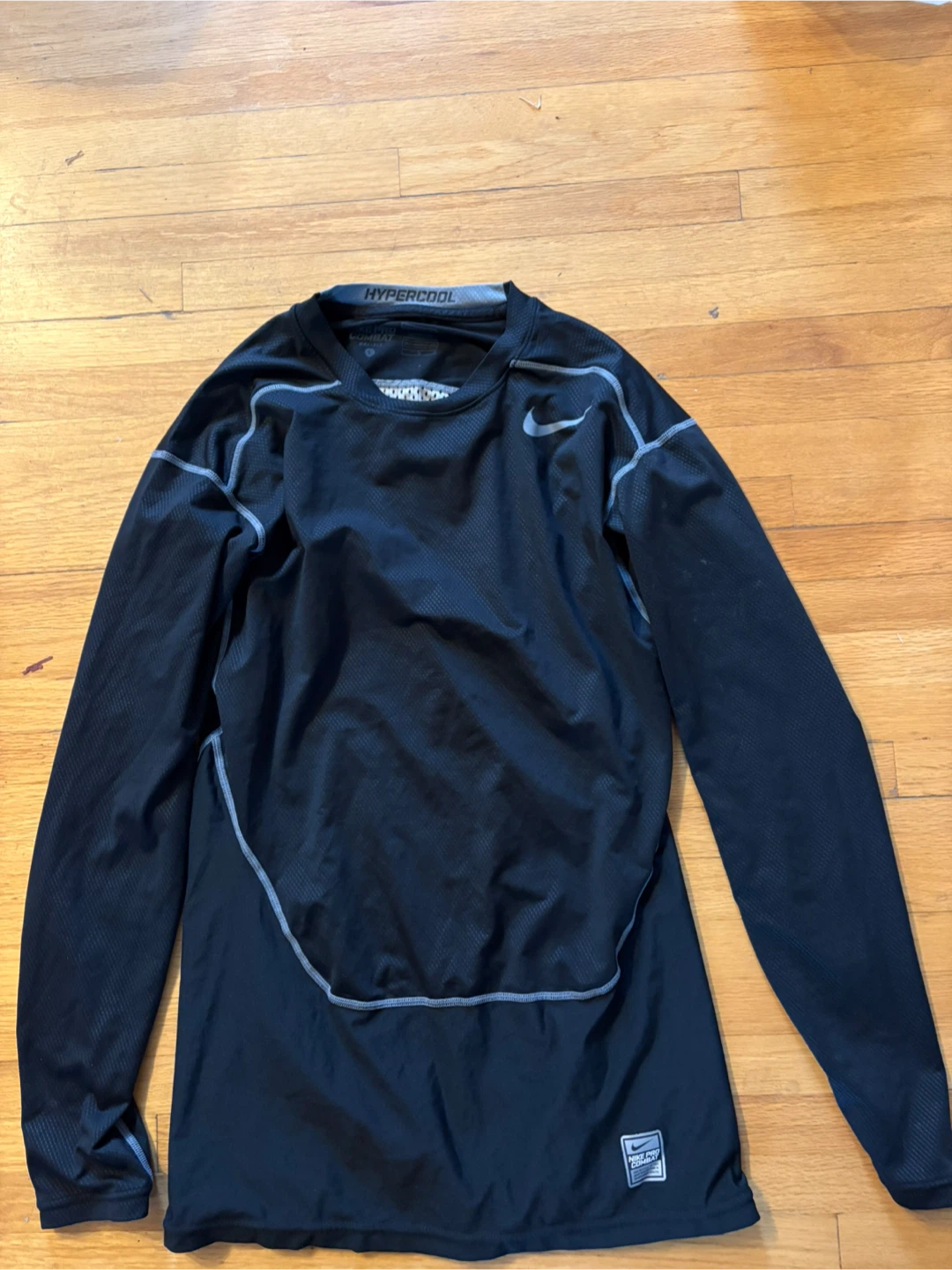 Nike Pro HyperCool Long Sleeve Compression Shirt - photo 3
