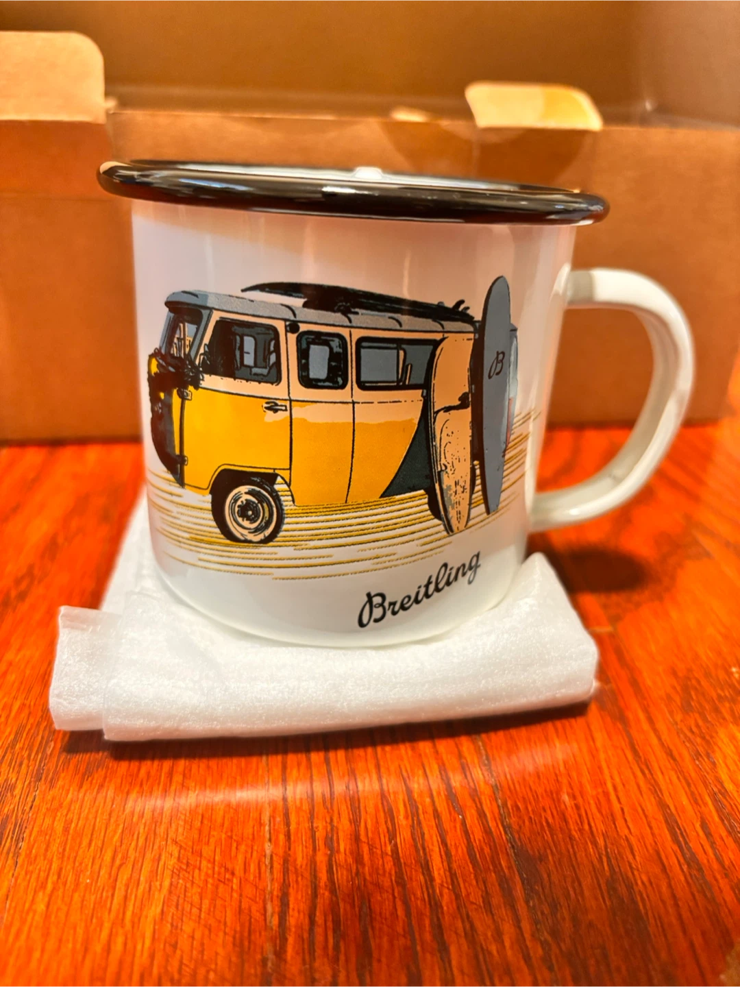 Breitling 1884 Set of 3 Enamel Mugs - photo 3