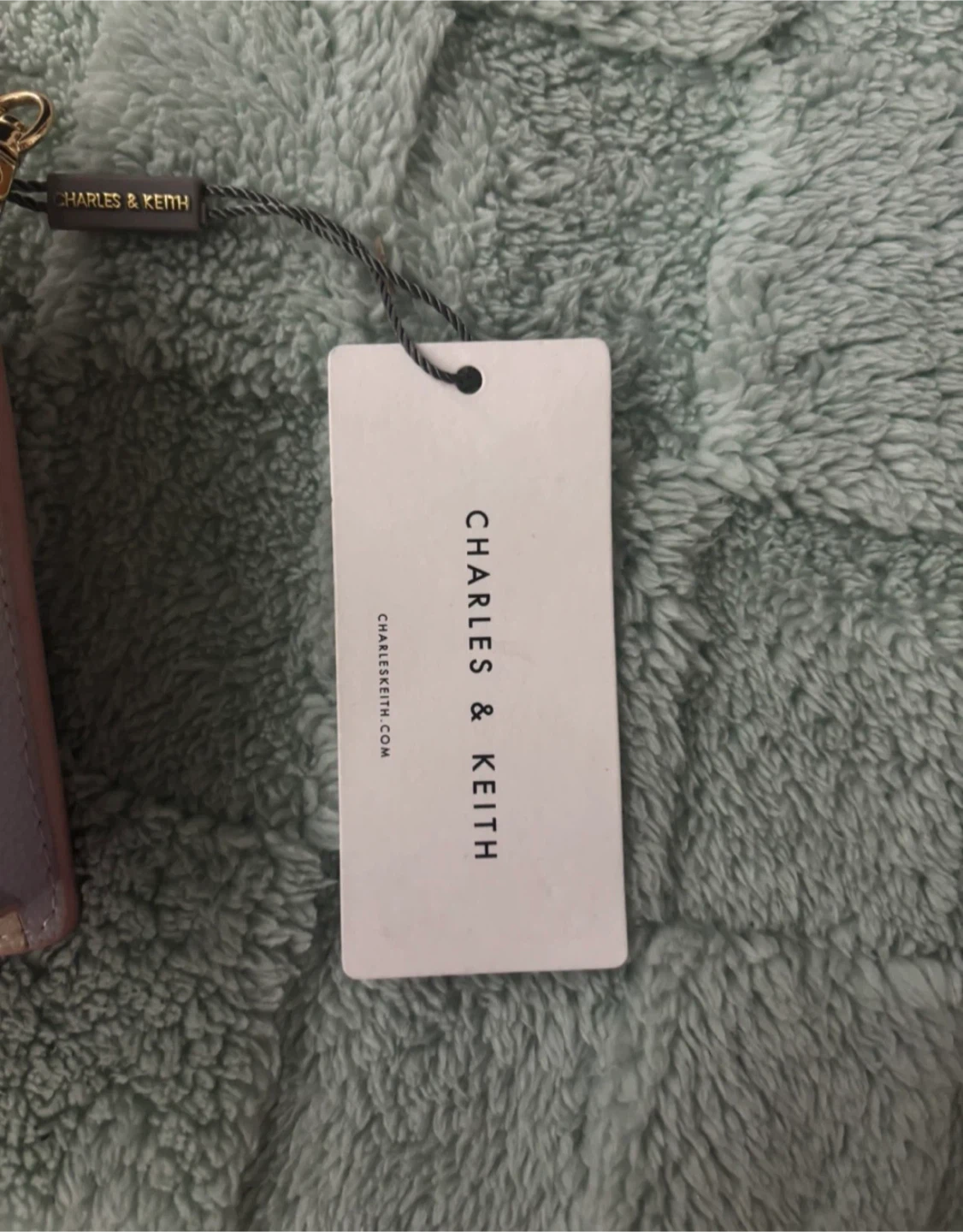Charles & Keith Quilted Wallet 🏆 - photo 2